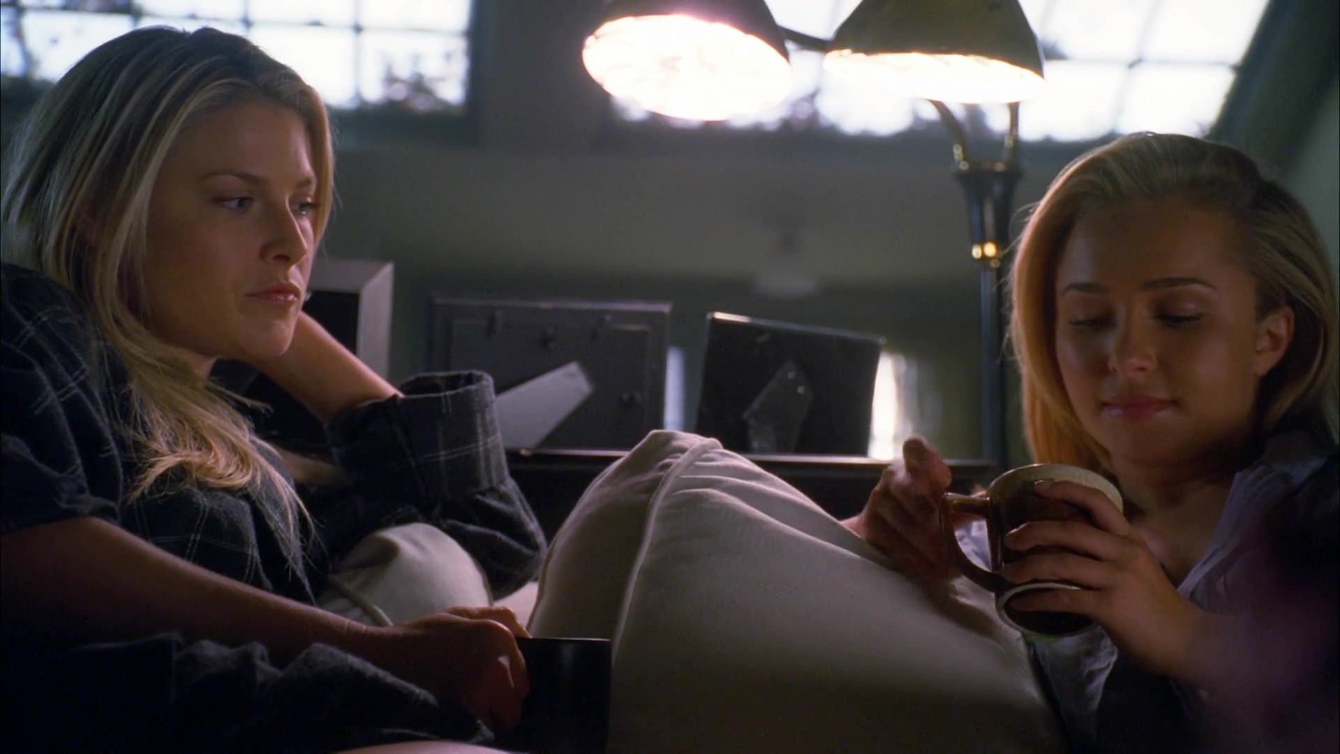 Heroes_S04E09_1080p_4795.jpg Heroes_S04E09_1080p_4795.jpg