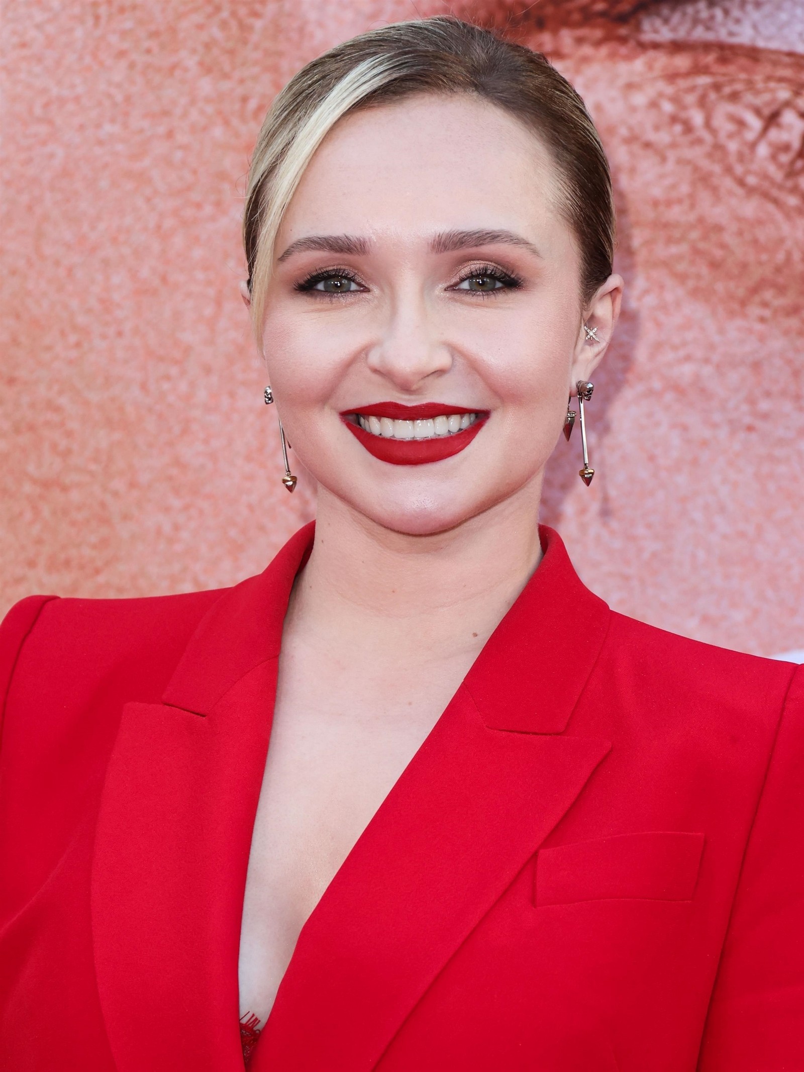LAPremiere_Blonde_Hollywood_September_2022_281429.jpg LAPremiere_Blonde_Hollywood_September_2022_281429.jpg