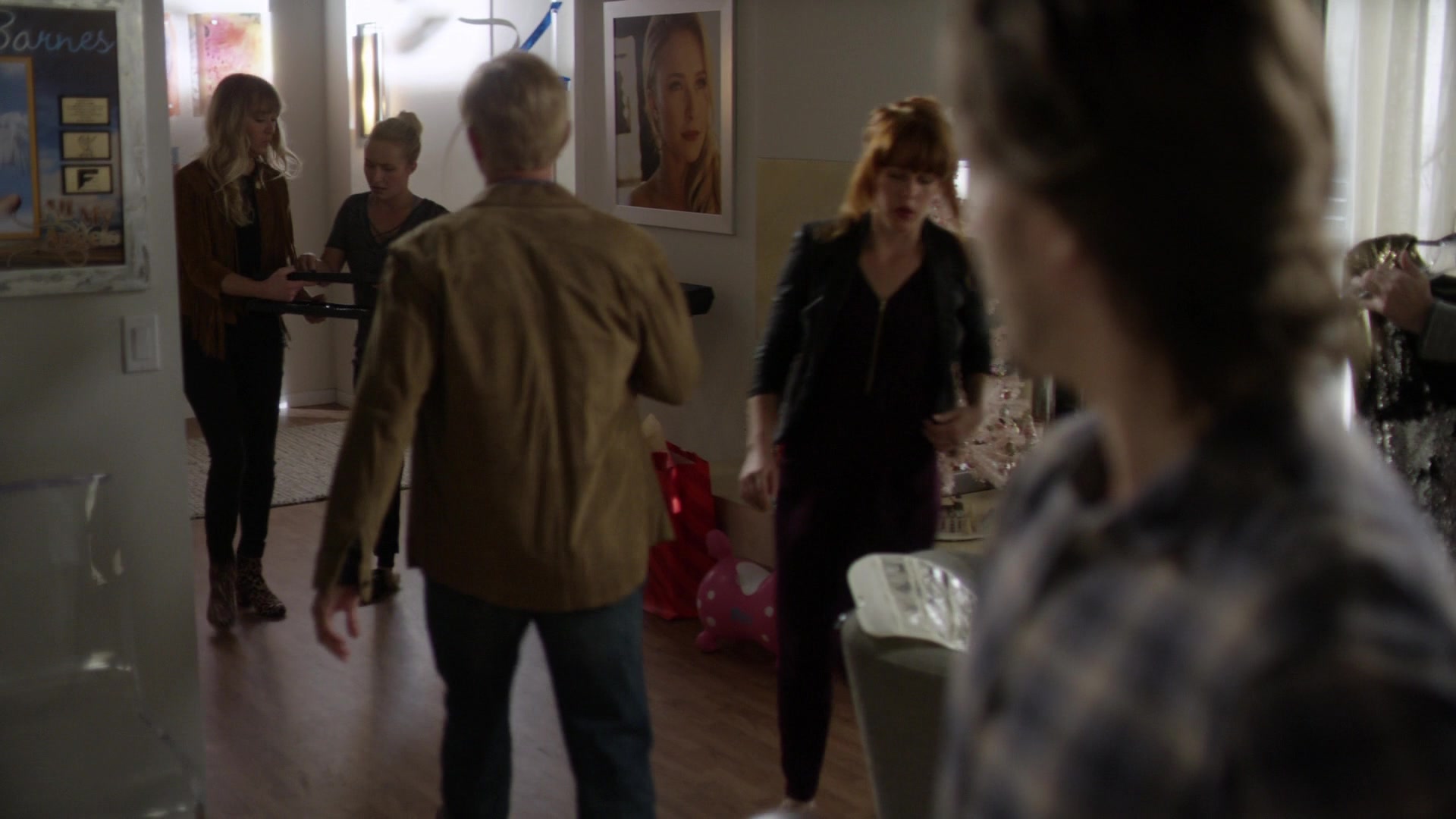 Nashville_2012_S06E01_New_Strings_1080p__0341.jpg