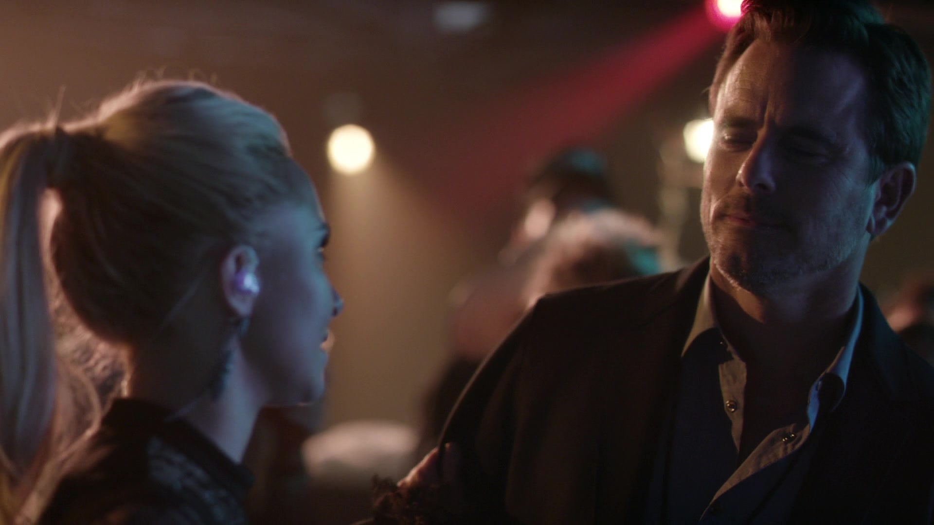 Nashville_2012_S06E01_New_Strings_1080p__0767.jpg Nashville_2012_S06E01_New_Strings_1080p__0767.jpg