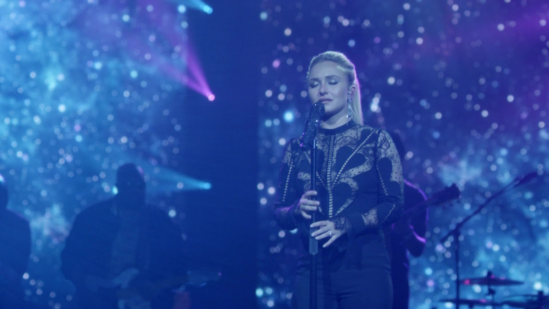 Nashville_2012_S06E01_New_Strings_1080p__0810.jpg