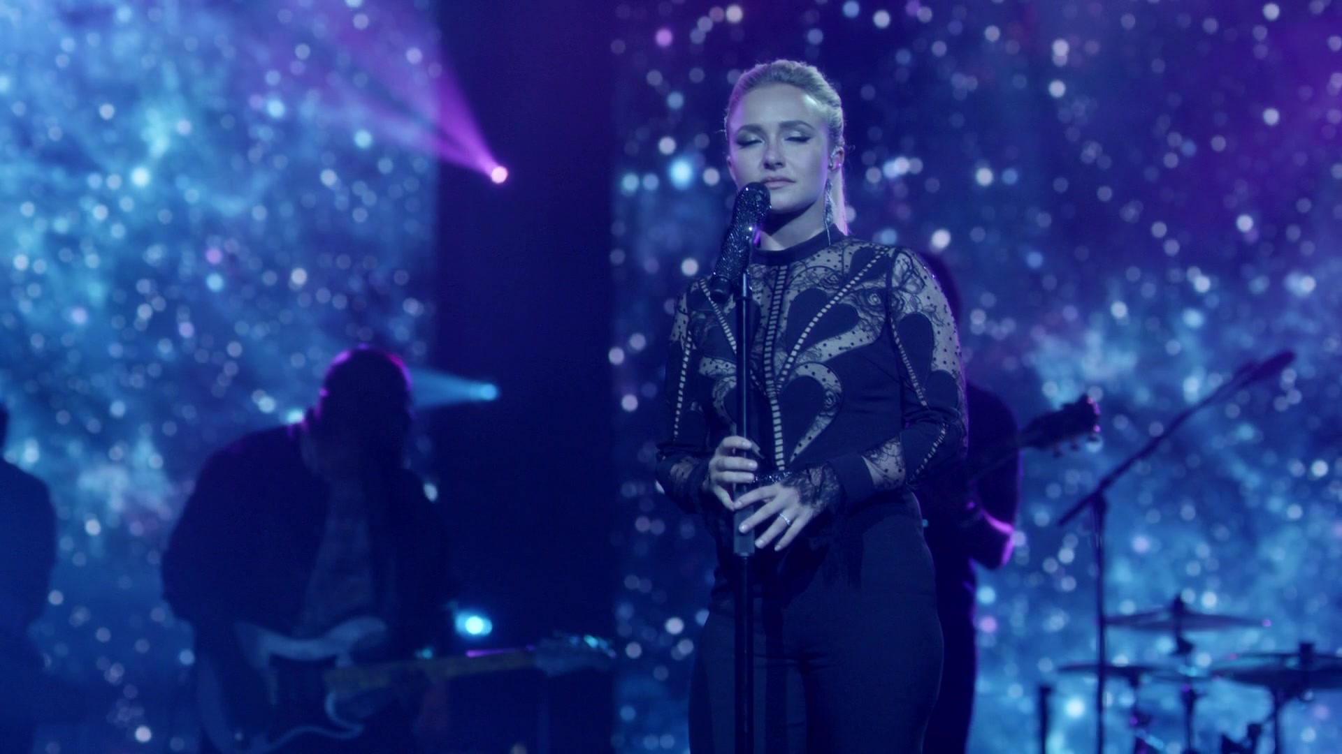 Nashville_2012_S06E01_New_Strings_1080p__0813.jpg