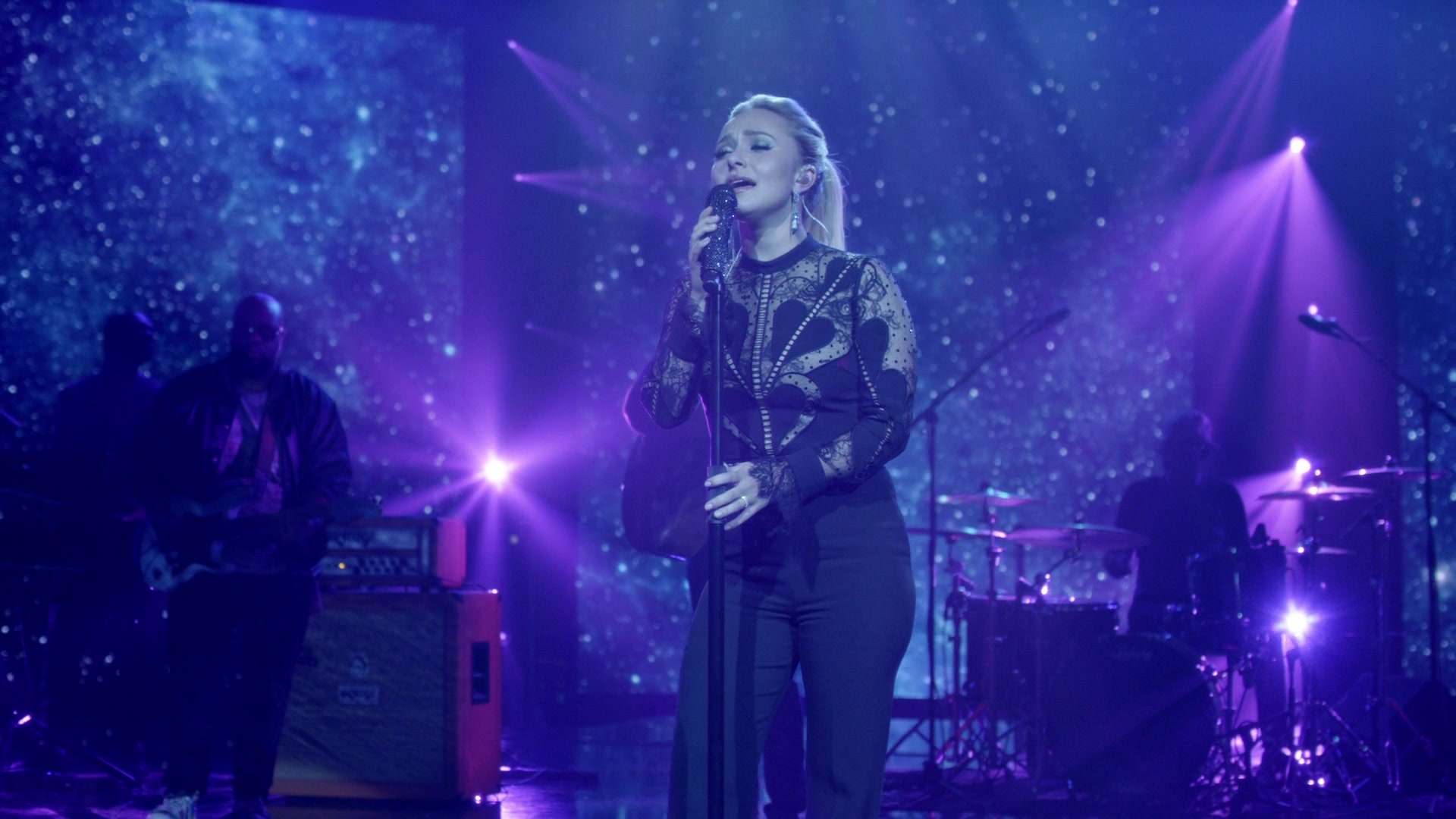 Nashville_2012_S06E01_New_Strings_1080p__0900.jpg