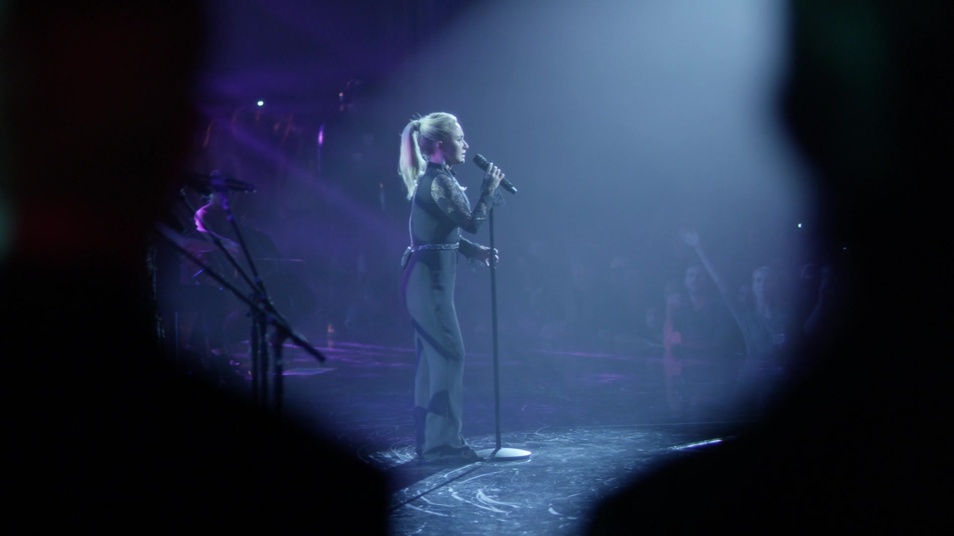 Nashville_2012_S06E01_New_Strings_1080p__0911.jpg Nashville_2012_S06E01_New_Strings_1080p__0911.jpg