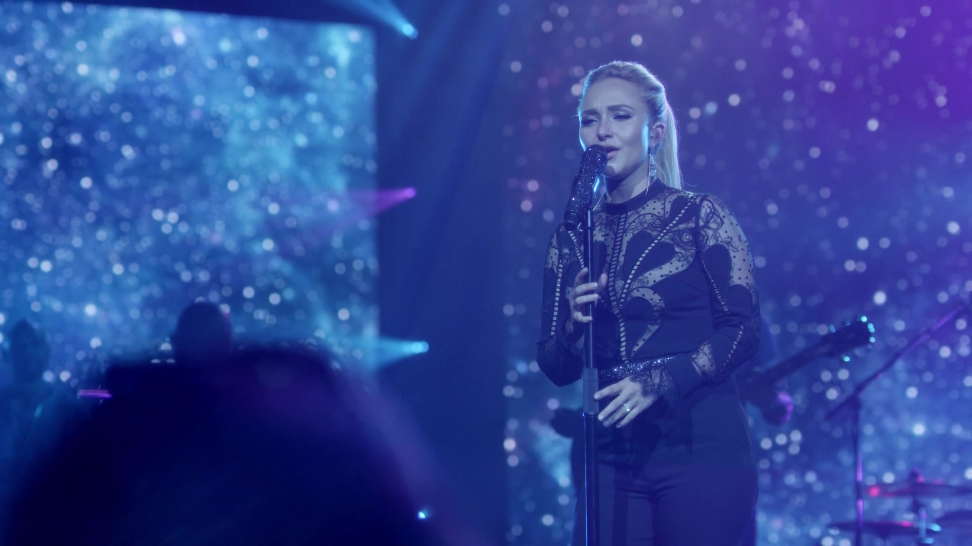 Nashville_2012_S06E01_New_Strings_1080p__0943.jpg