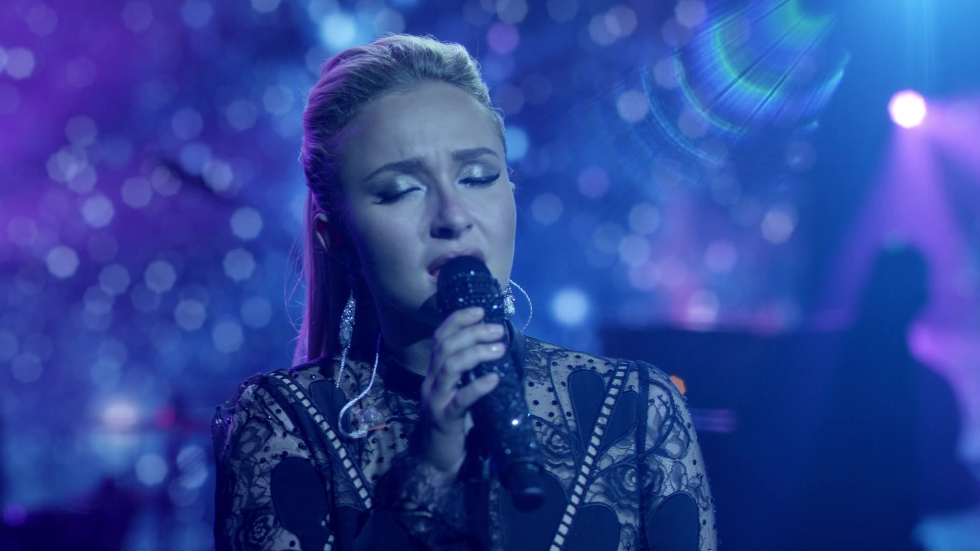 Nashville_2012_S06E01_New_Strings_1080p__0960.jpg