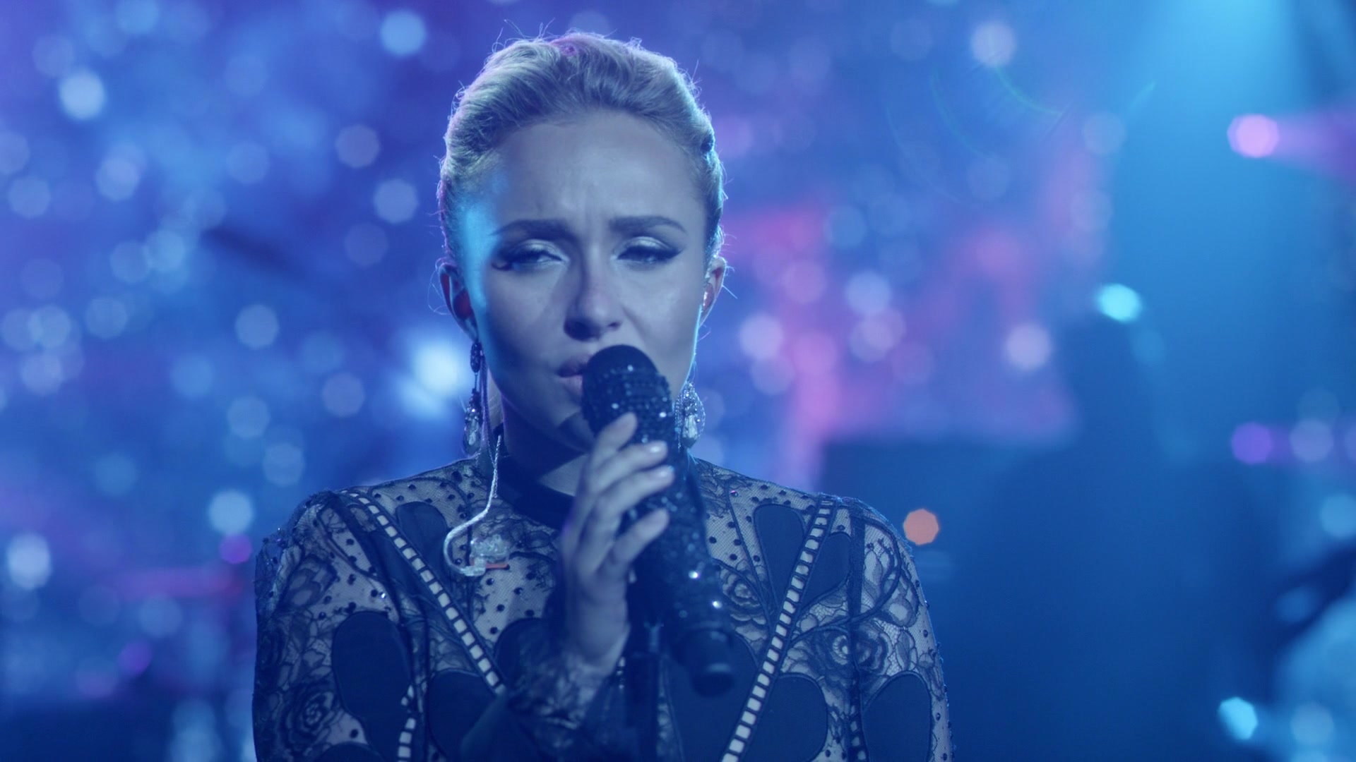Nashville_2012_S06E01_New_Strings_1080p__0977.jpg