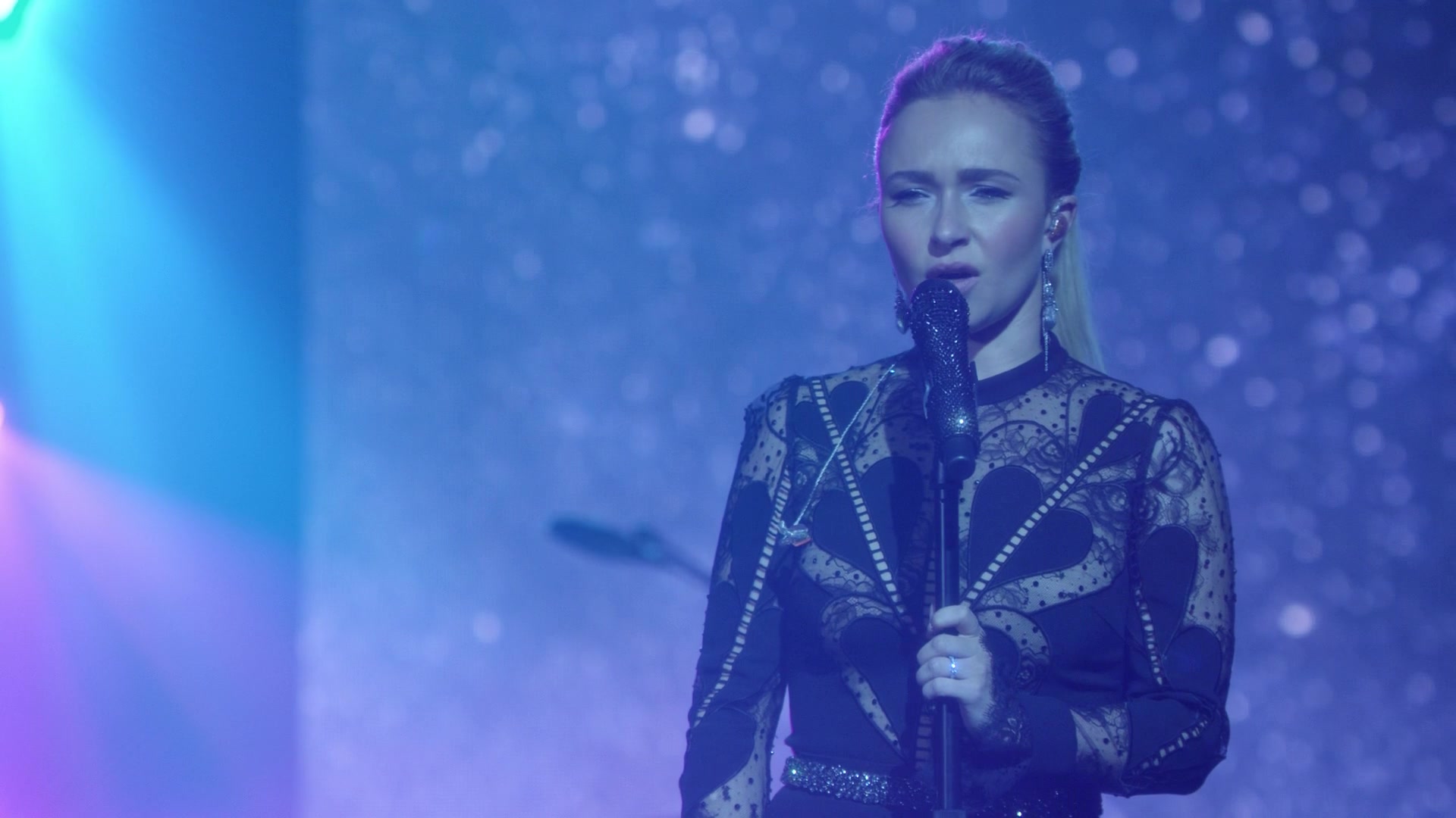 Nashville_2012_S06E01_New_Strings_1080p__1056.jpg Nashville_2012_S06E01_New_Strings_1080p__1056.jpg