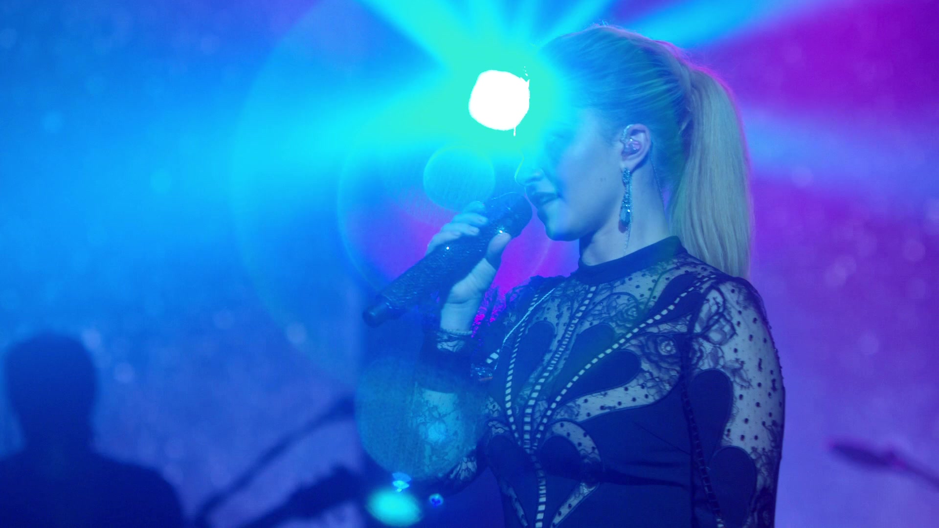 Nashville_2012_S06E01_New_Strings_1080p__1075.jpg