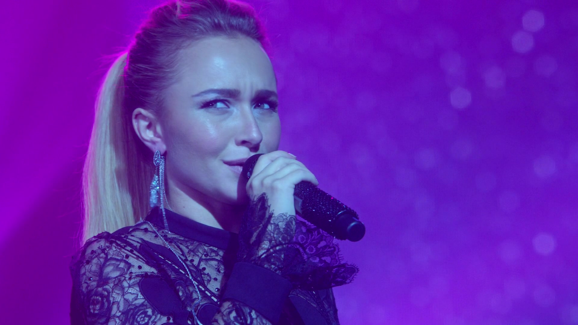 Nashville_2012_S06E01_New_Strings_1080p__1120.jpg