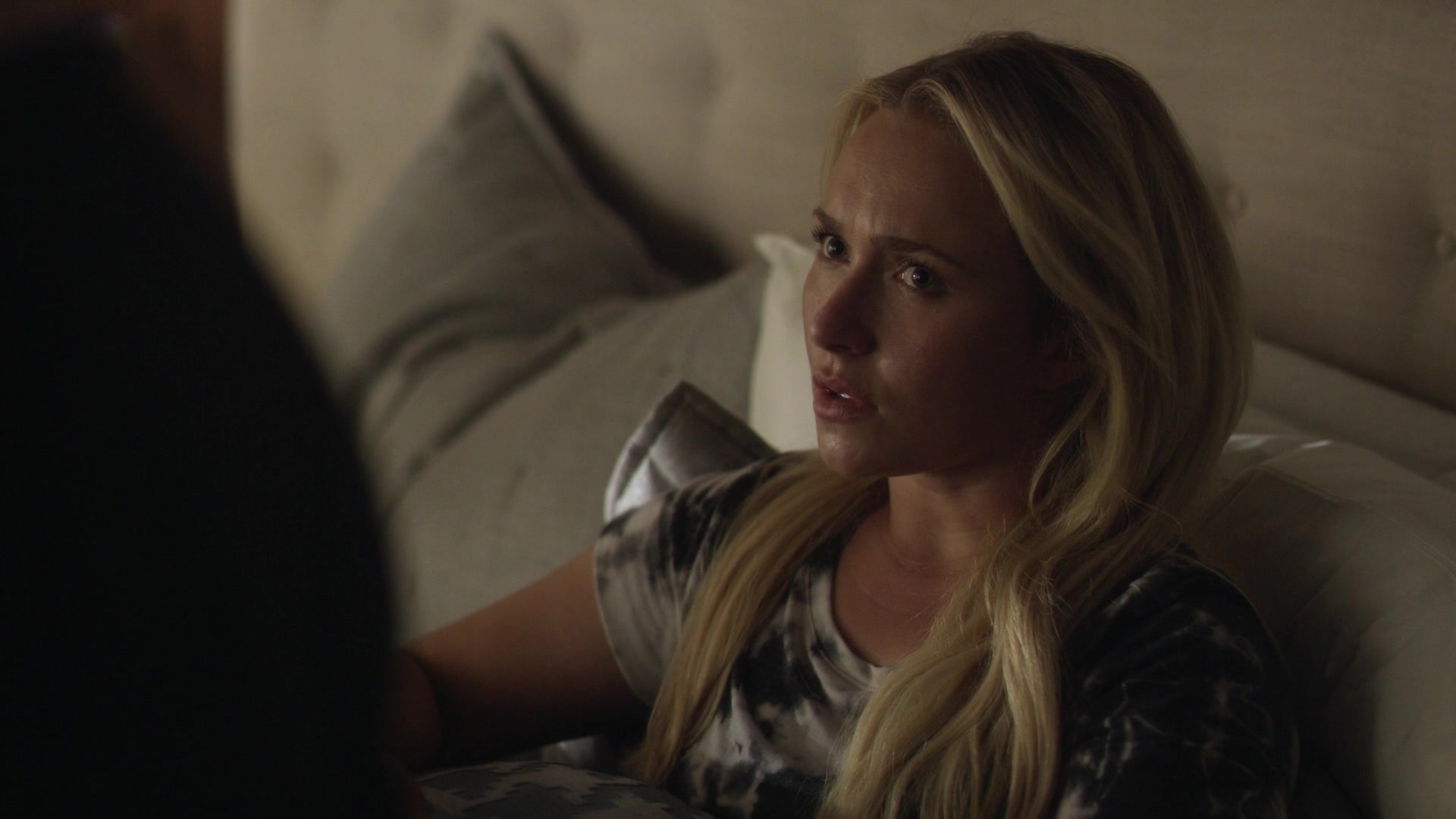 Nashville_2012_S06E01_New_Strings_1080p__1292.jpg Nashville_2012_S06E01_New_Strings_1080p__1292.jpg