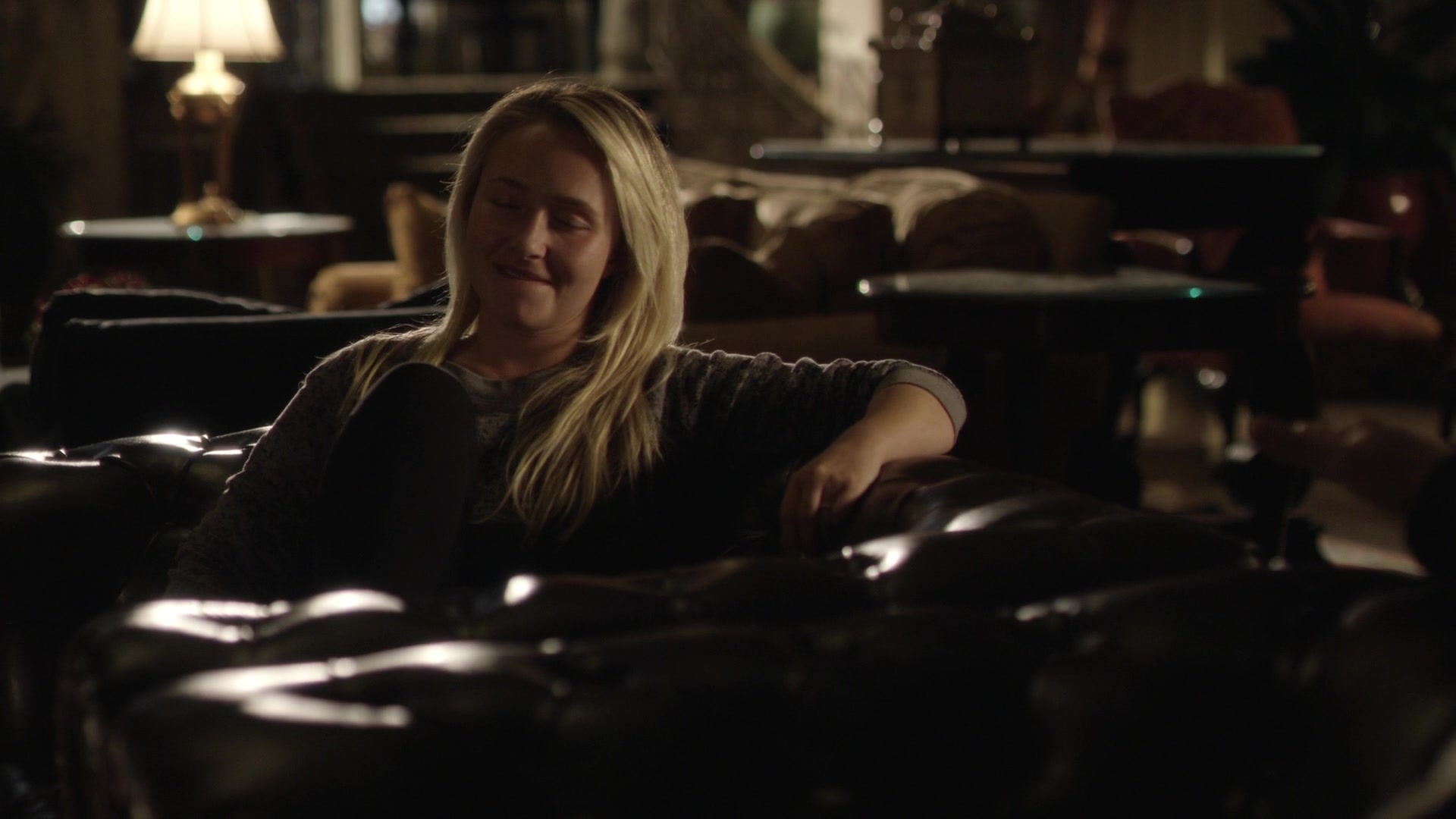 Nashville_2012_S06E01_New_Strings_1080p__2163.jpg Nashville_2012_S06E01_New_Strings_1080p__2163.jpg