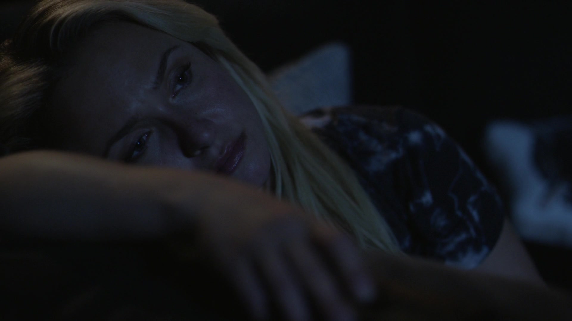 Nashville_2012_S06E01_New_Strings_1080p__3108.jpg Nashville_2012_S06E01_New_Strings_1080p__3108.jpg