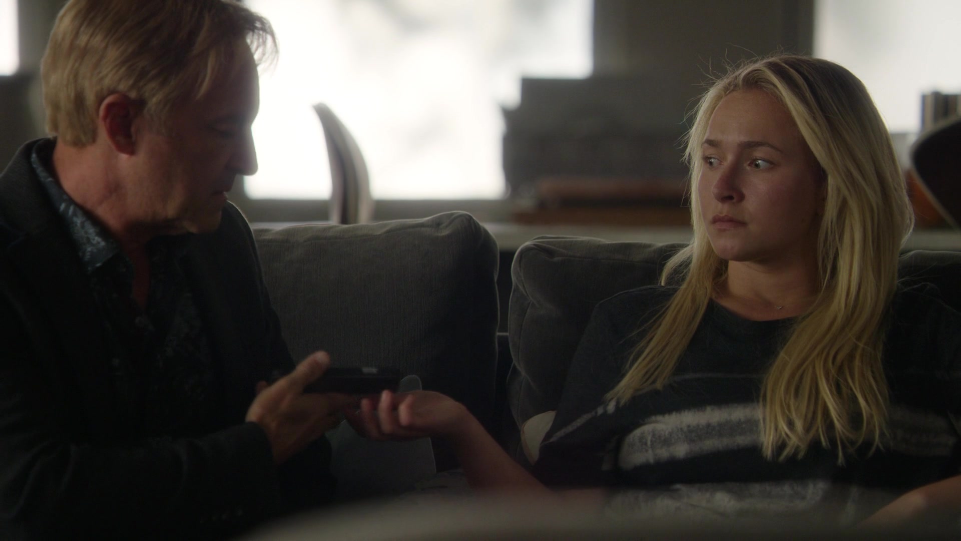 Nashville_2012_S06E01_New_Strings_1080p__3759.jpg