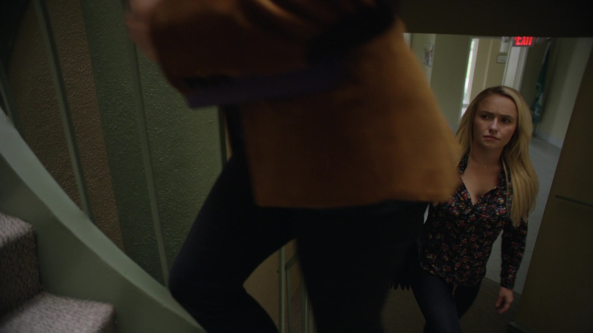 Nashville_2012_S06E01_New_Strings_1080p__4520.jpg