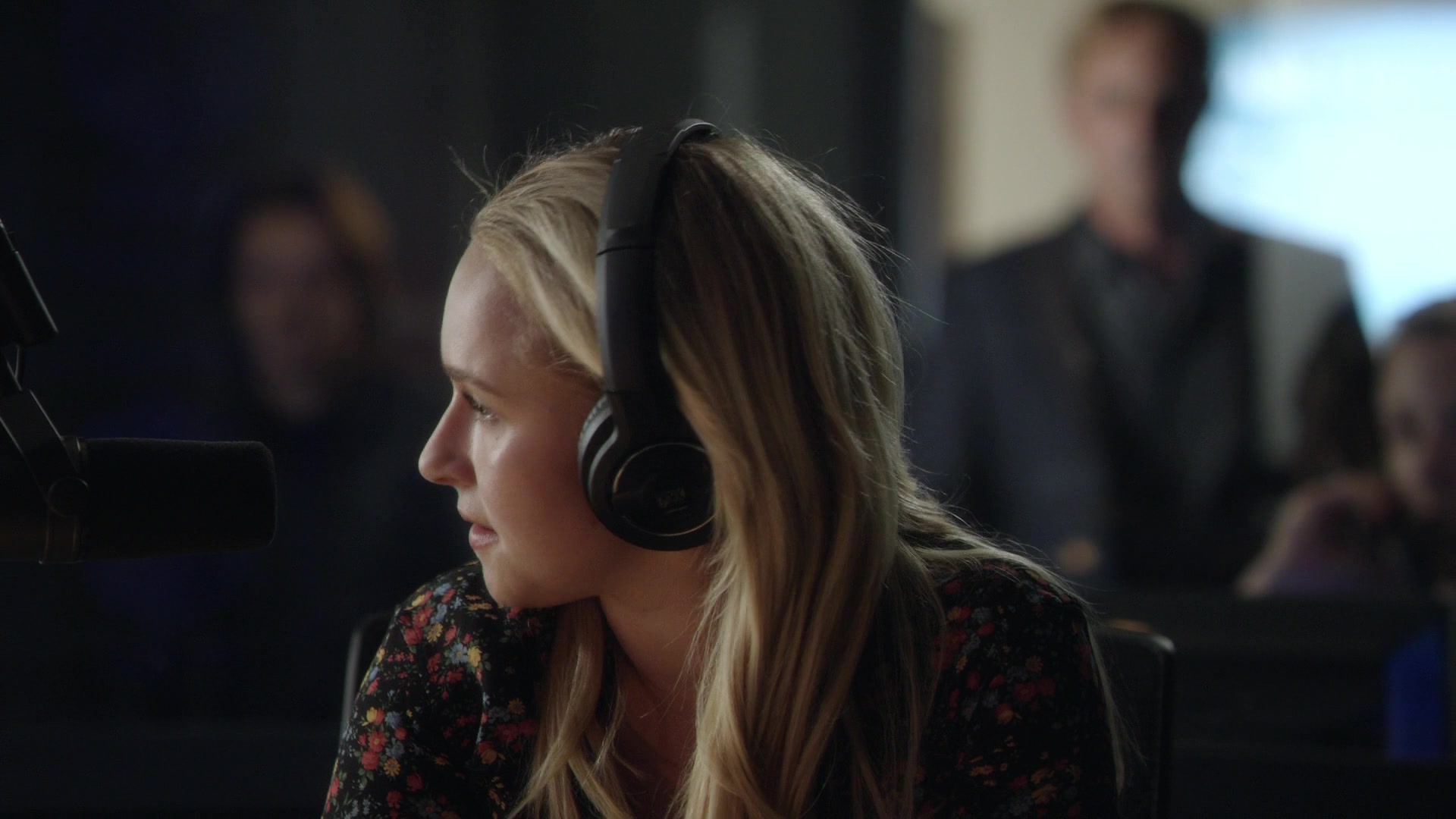 Nashville_2012_S06E01_New_Strings_1080p__5254.jpg