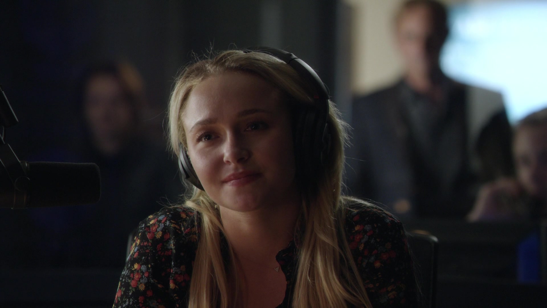 Nashville_2012_S06E01_New_Strings_1080p__5262.jpg Nashville_2012_S06E01_New_Strings_1080p__5262.jpg