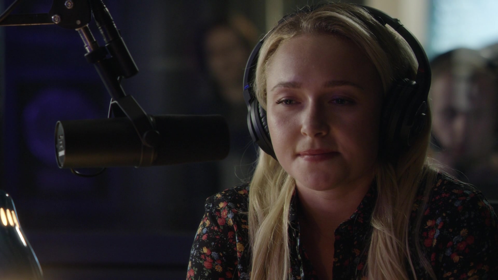 Nashville_2012_S06E01_New_Strings_1080p__5297.jpg Nashville_2012_S06E01_New_Strings_1080p__5297.jpg