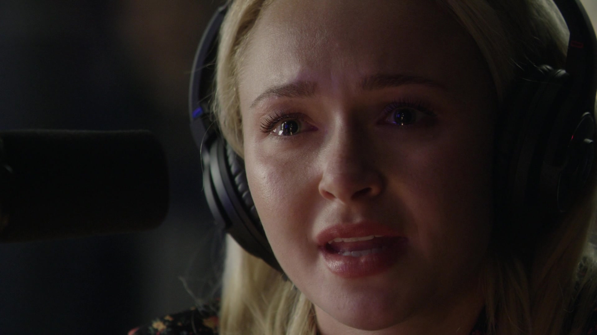 Nashville_2012_S06E01_New_Strings_1080p__5418.jpg Nashville_2012_S06E01_New_Strings_1080p__5418.jpg