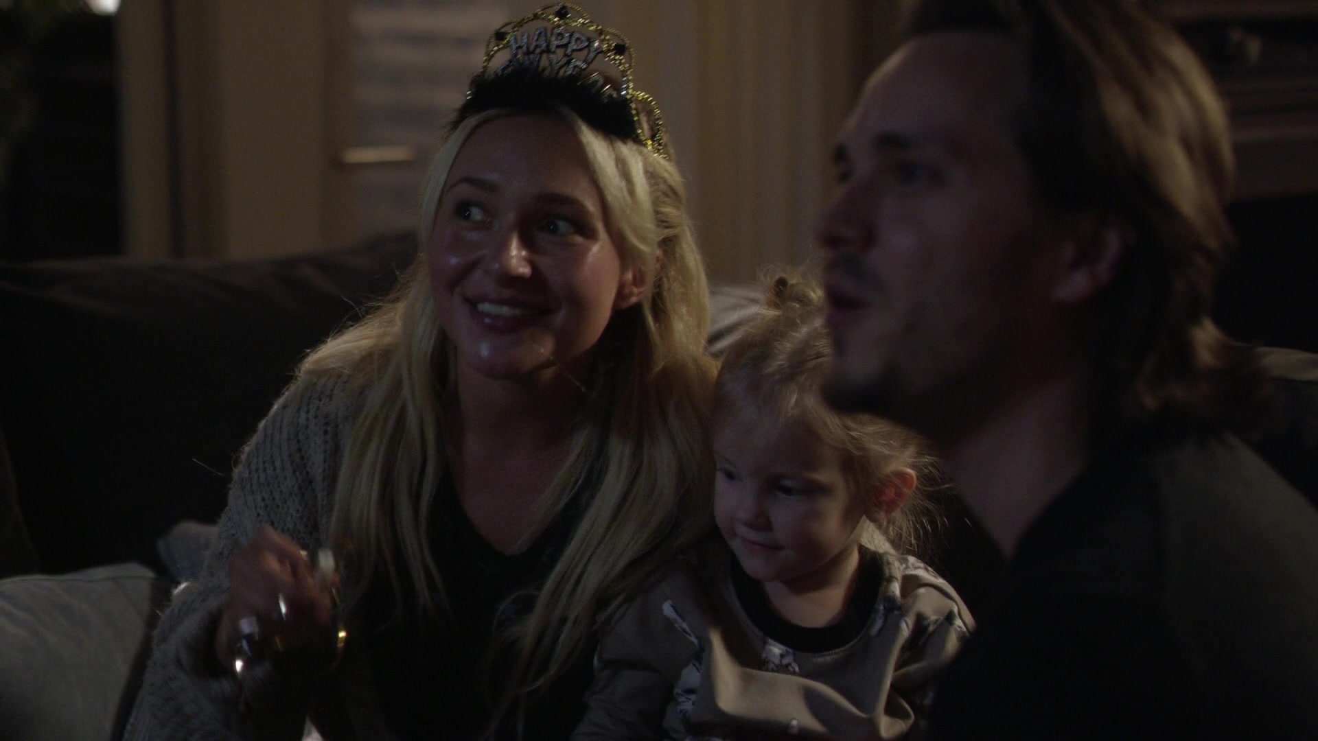 Nashville_2012_S06E01_New_Strings_1080p__5916.jpg Nashville_2012_S06E01_New_Strings_1080p__5916.jpg