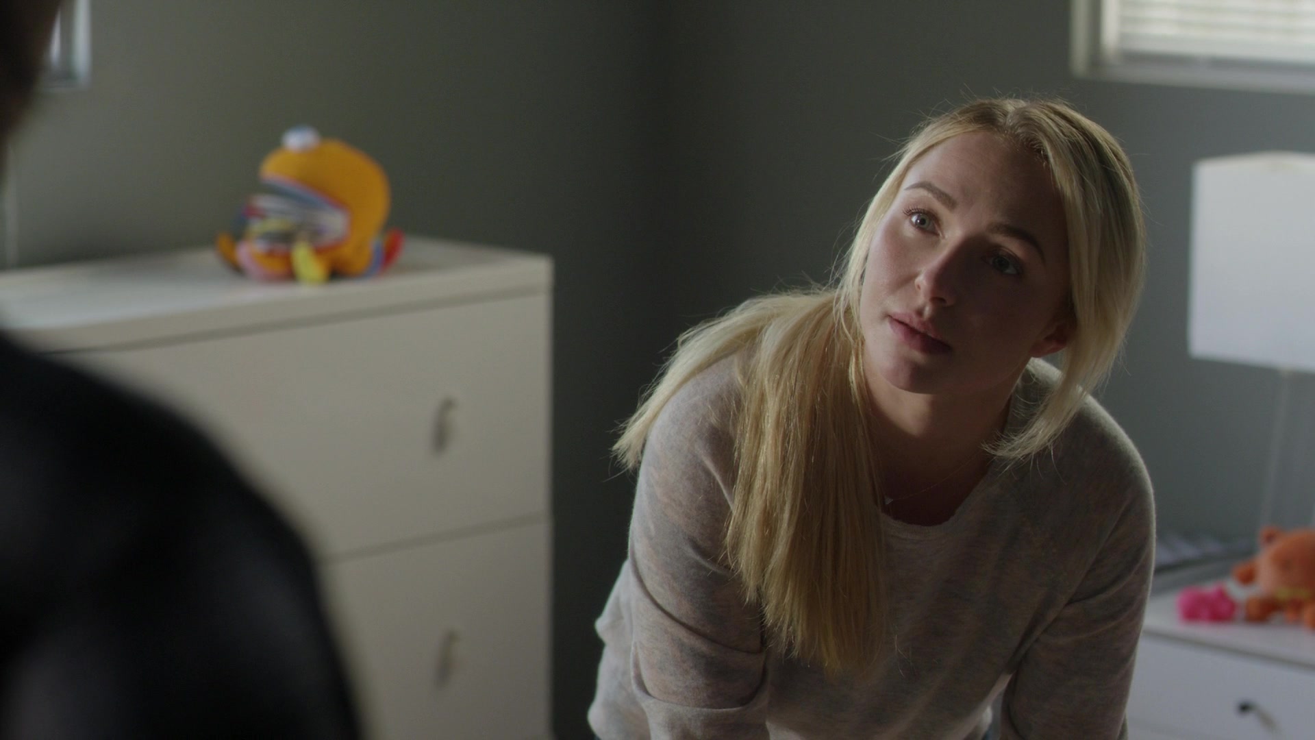 Nashville_2012_S06E03_Jump_Then_Fall_1080p__0390.jpg Nashville_2012_S06E03_Jump_Then_Fall_1080p__0390.jpg