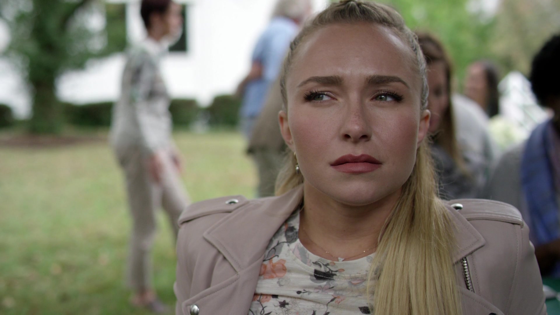 Nashville_2012_S06E03_Jump_Then_Fall_1080p__3074.jpg Nashville_2012_S06E03_Jump_Then_Fall_1080p__3074.jpg