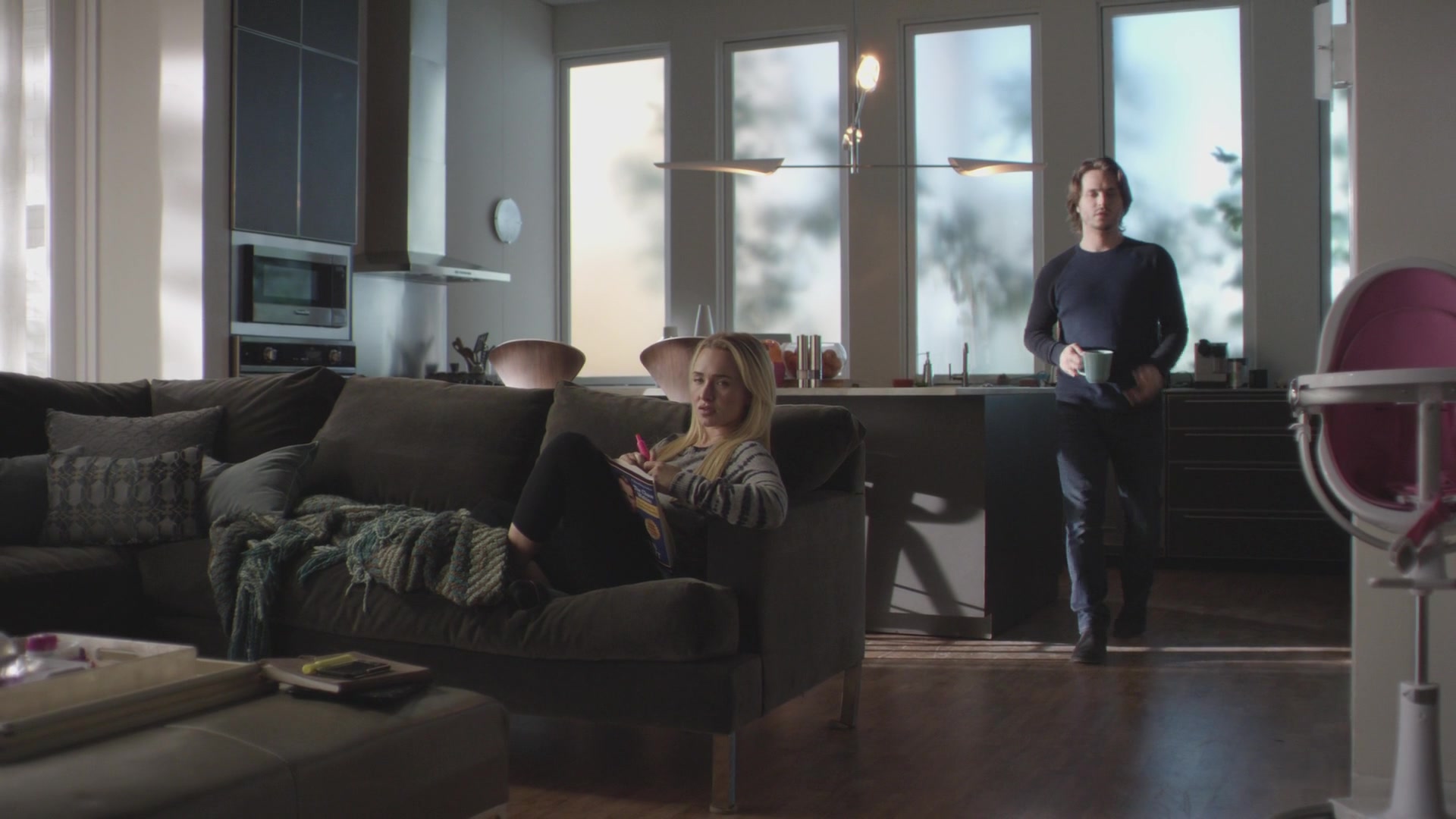 Nashville_2012_S06E05_Where_the_Night_Goes_1080p__2140.jpg