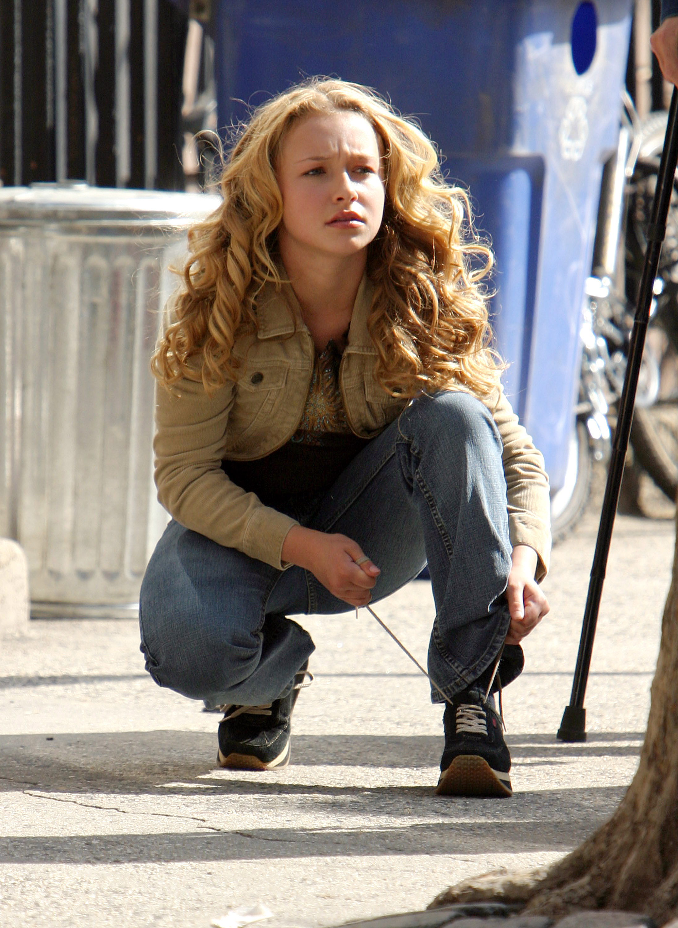 RaisingHelen_OnSet_April2003_282829.jpg RaisingHelen_OnSet_April2003_282829.jpg