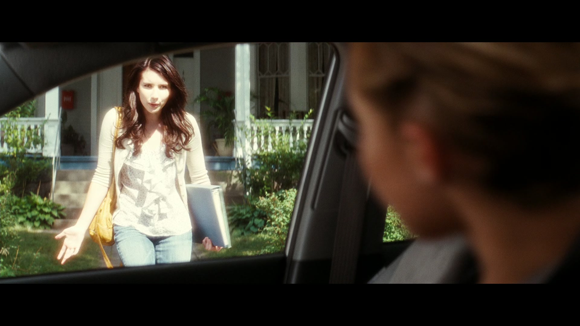Scream_4_2011_1080p_01922~0.jpg