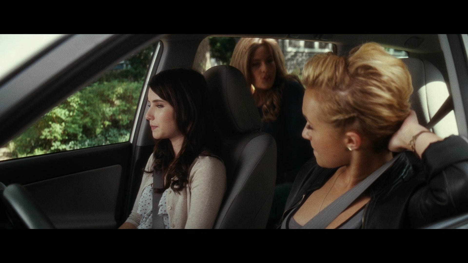 Scream_4_2011_1080p_01951~0.jpg Scream_4_2011_1080p_01951~0.jpg