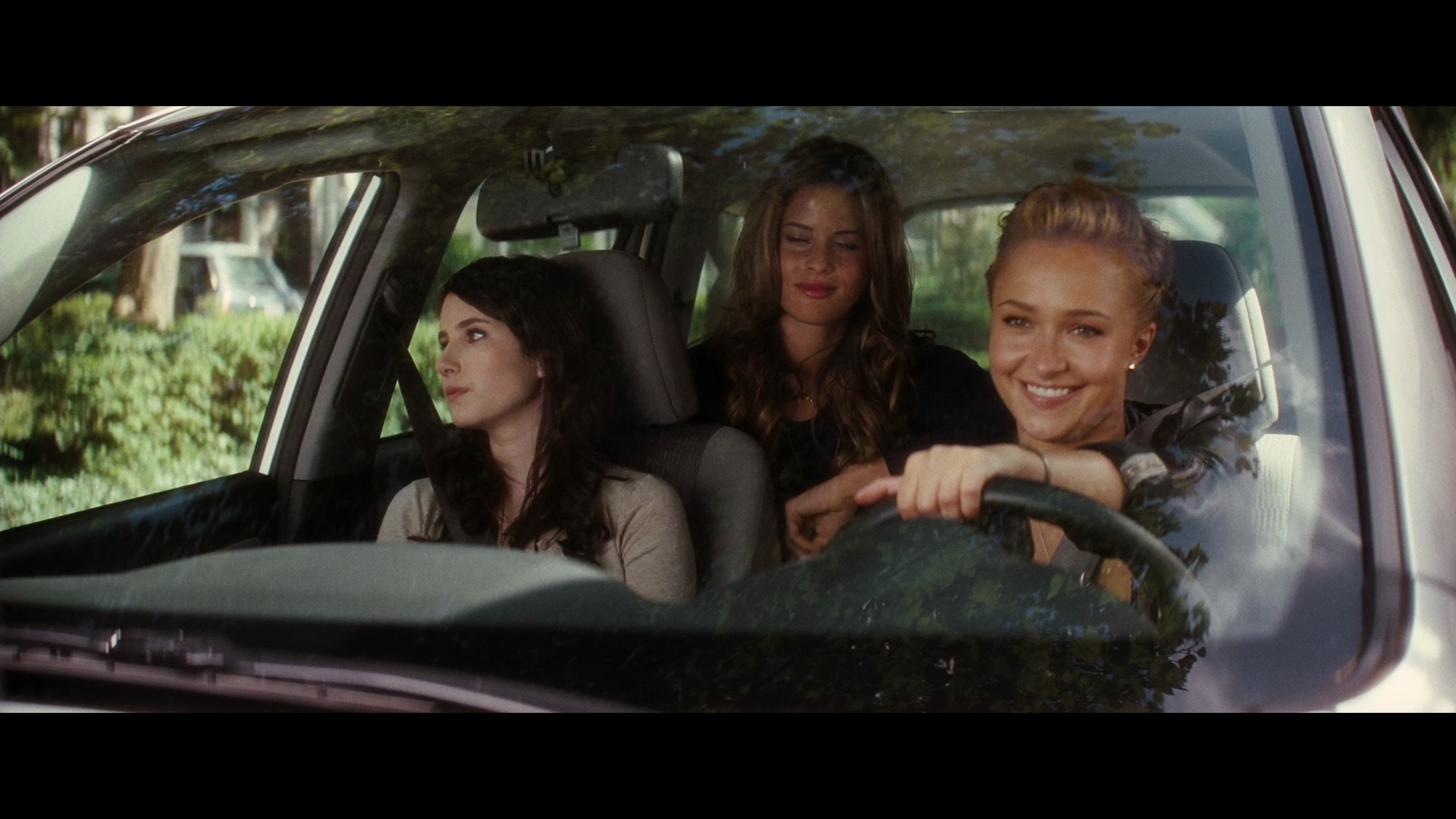 Scream_4_2011_1080p_01980~0.jpg Scream_4_2011_1080p_01980~0.jpg