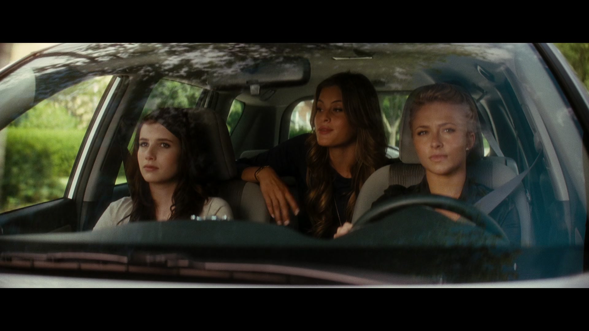 Scream_4_2011_1080p_02048~0.jpg Scream_4_2011_1080p_02048~0.jpg
