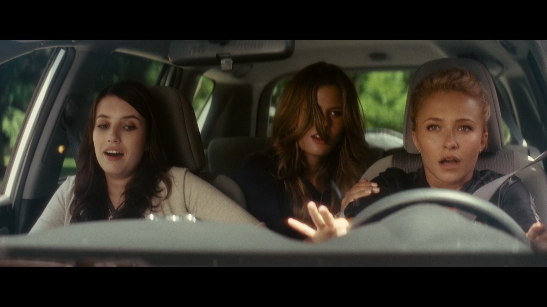 Scream_4_2011_1080p_02148~0.jpg Scream_4_2011_1080p_02148~0.jpg