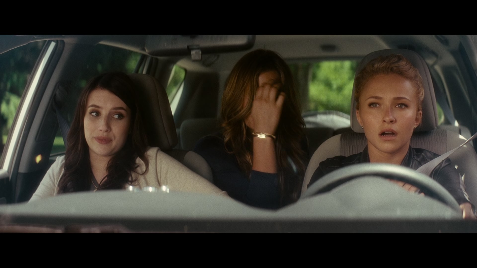 Scream_4_2011_1080p_02153~0.jpg Scream_4_2011_1080p_02153~0.jpg