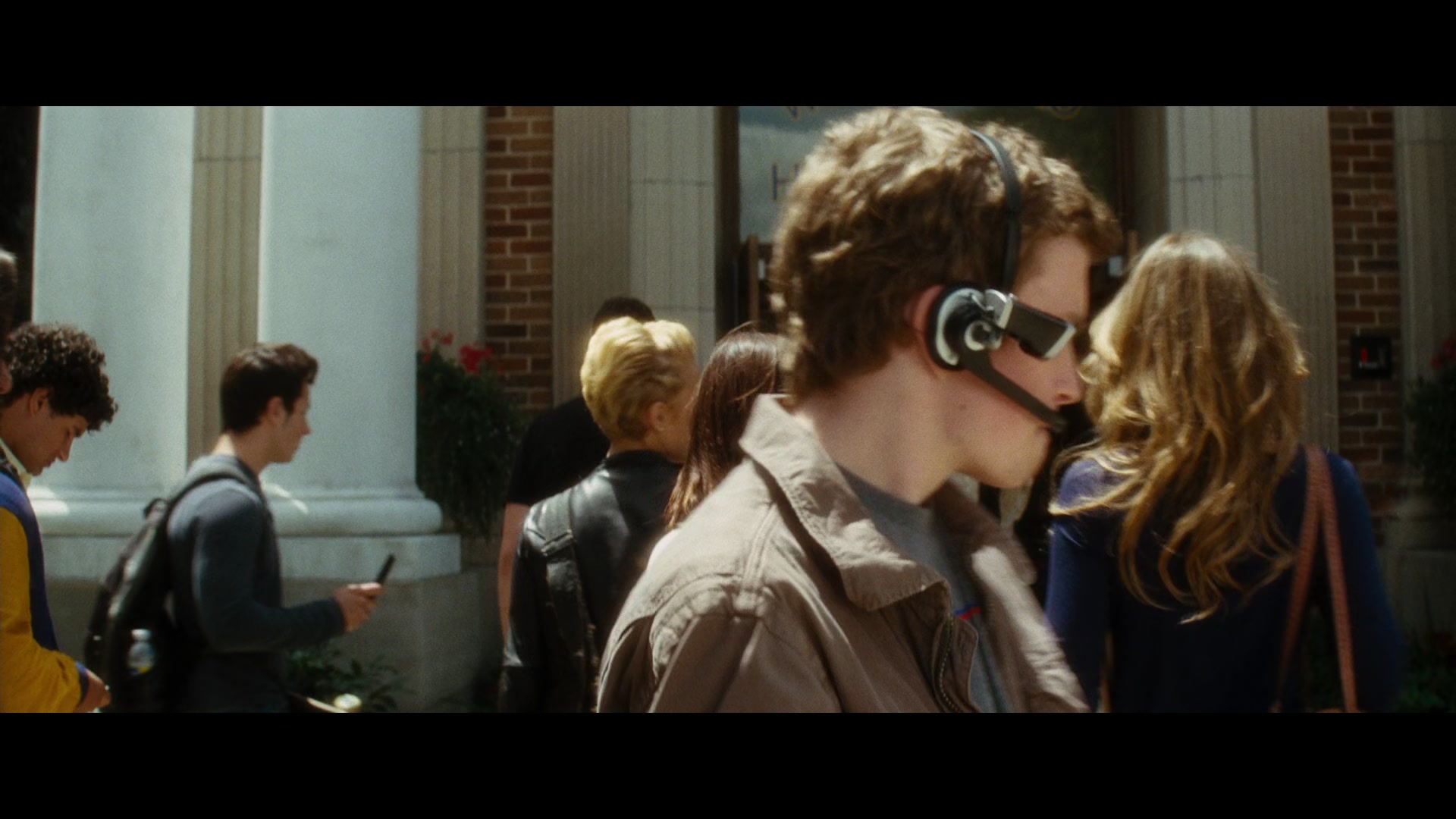 Scream_4_2011_1080p_02581~0.jpg