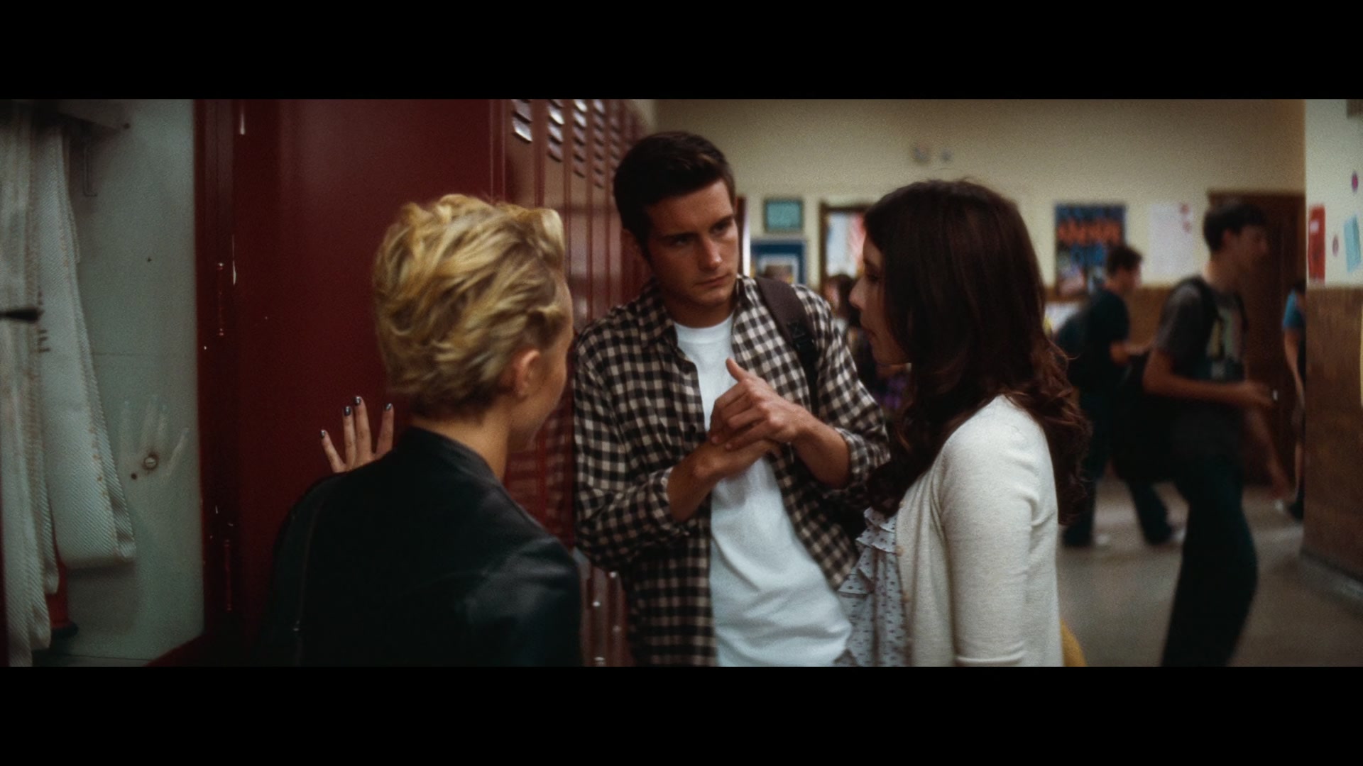 Scream_4_2011_1080p_02639~0.jpg Scream_4_2011_1080p_02639~0.jpg