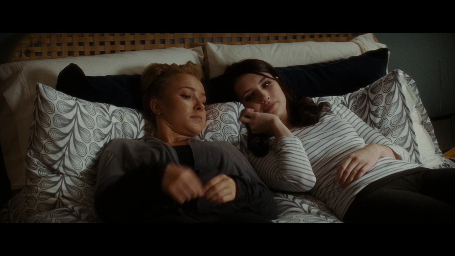 Scream_4_2011_1080p_04778~0.jpg