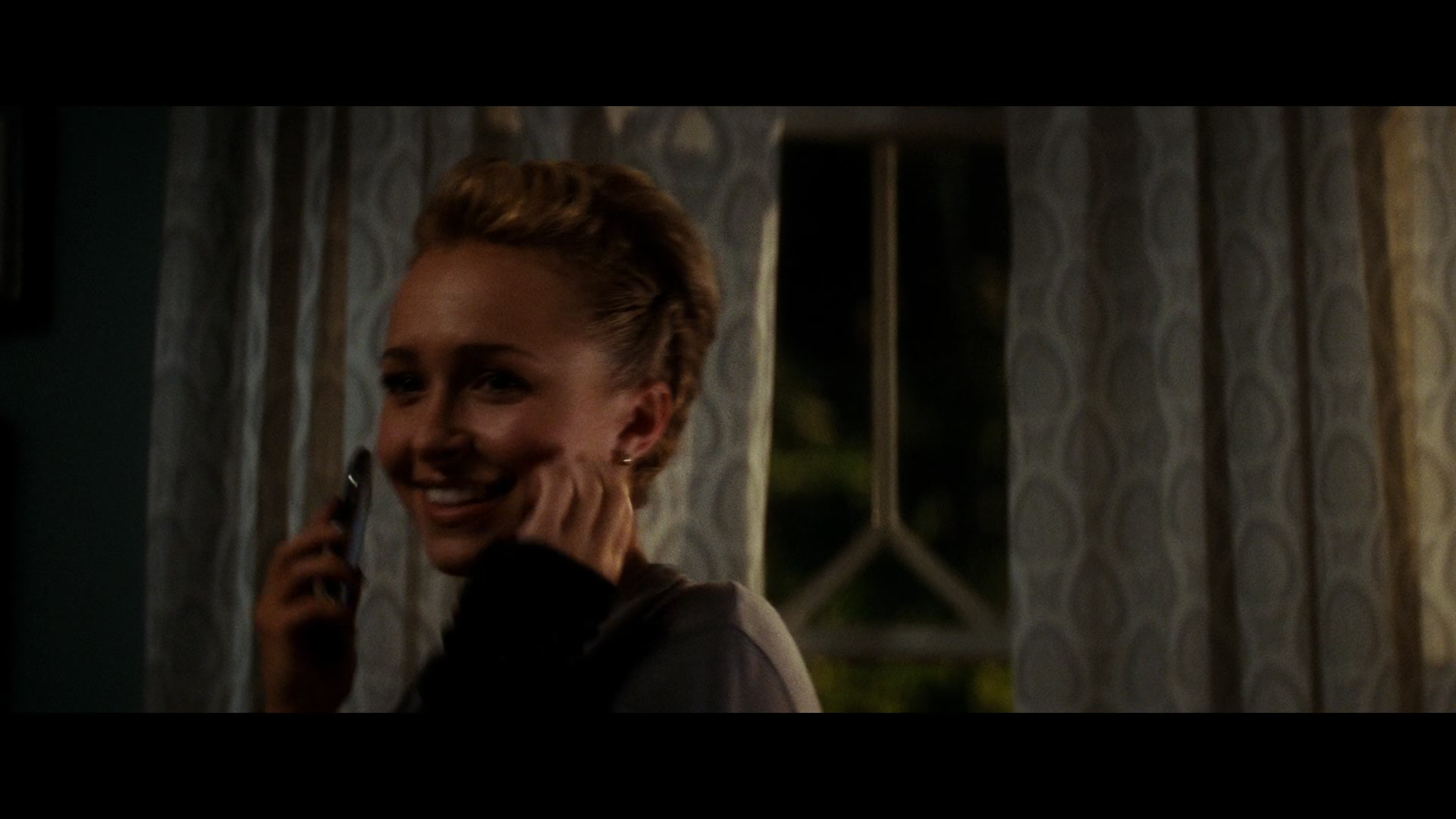 Scream_4_2011_1080p_04857~0.jpg Scream_4_2011_1080p_04857~0.jpg