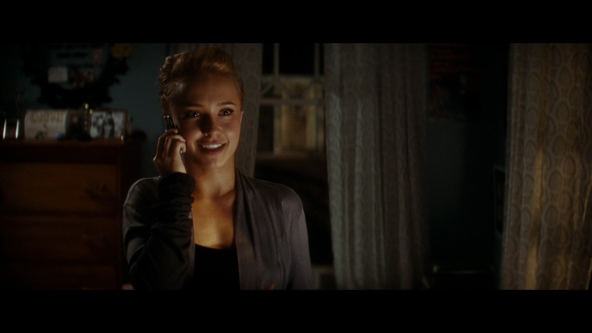Scream_4_2011_1080p_04881~0.jpg Scream_4_2011_1080p_04881~0.jpg