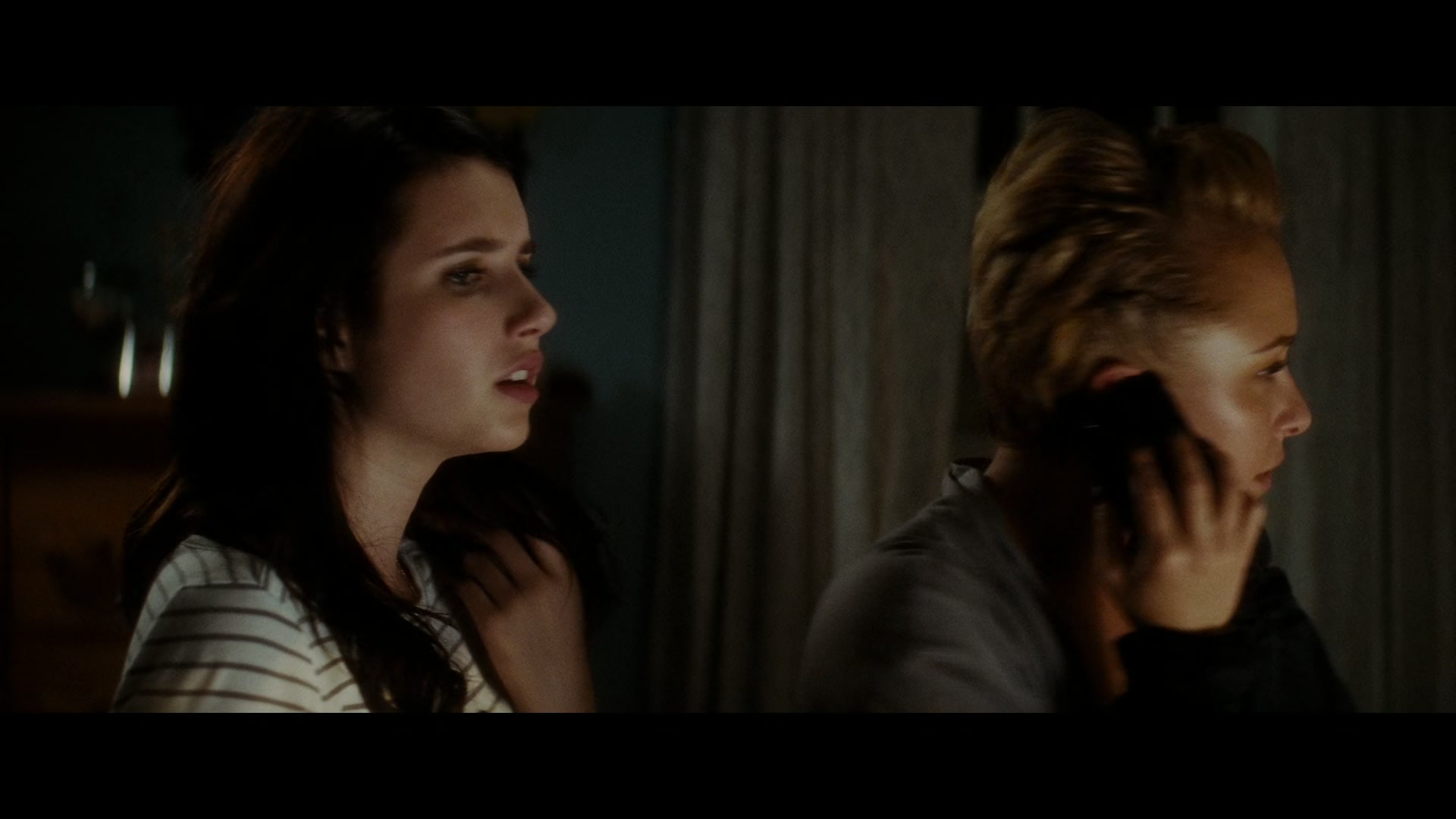 Scream_4_2011_1080p_04940~0.jpg Scream_4_2011_1080p_04940~0.jpg
