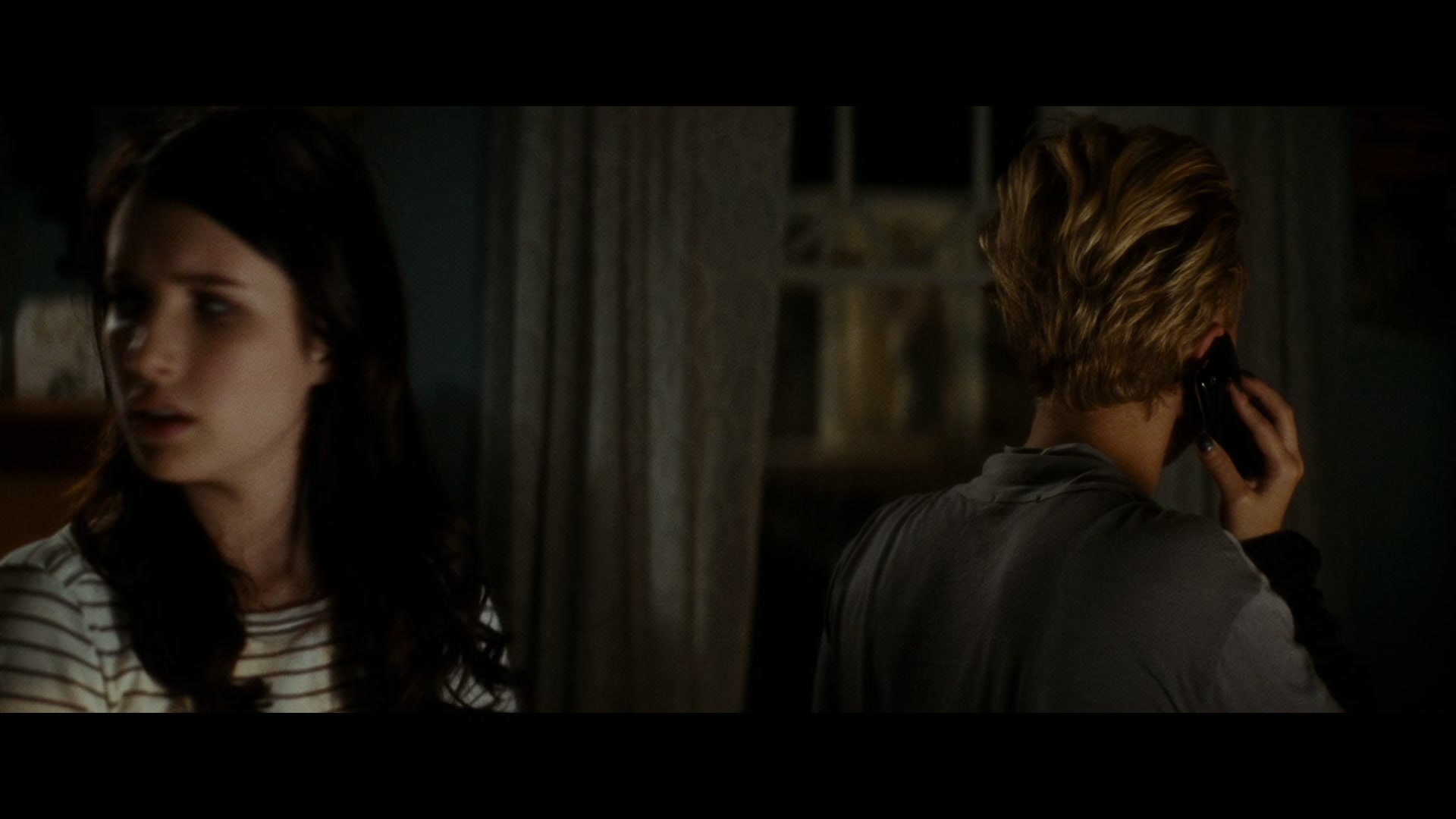 Scream_4_2011_1080p_04943~0.jpg