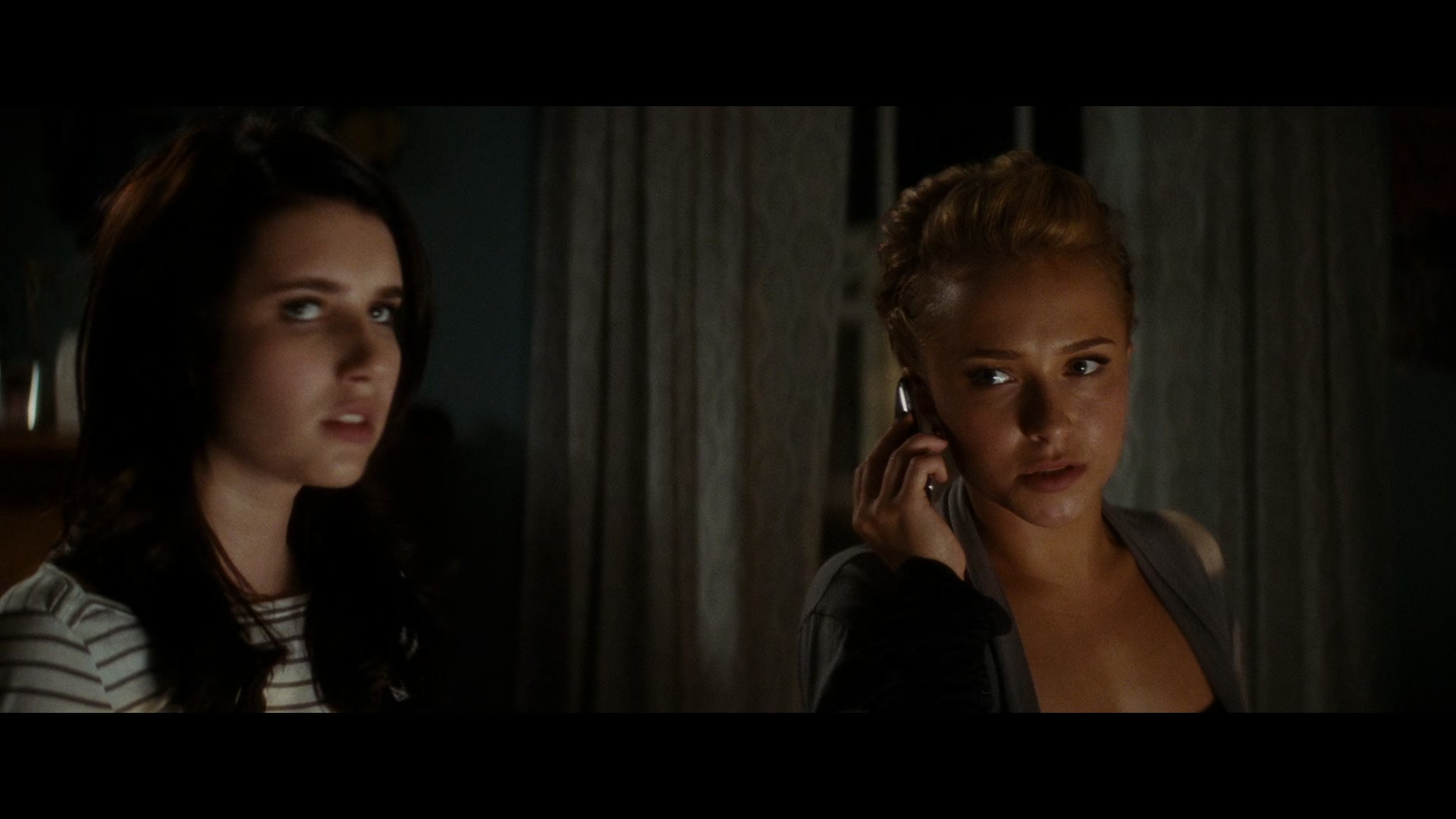 Scream_4_2011_1080p_04956~0.jpg Scream_4_2011_1080p_04956~0.jpg
