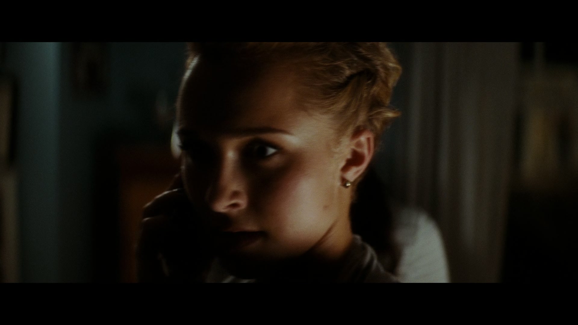 Scream_4_2011_1080p_05008~0.jpg