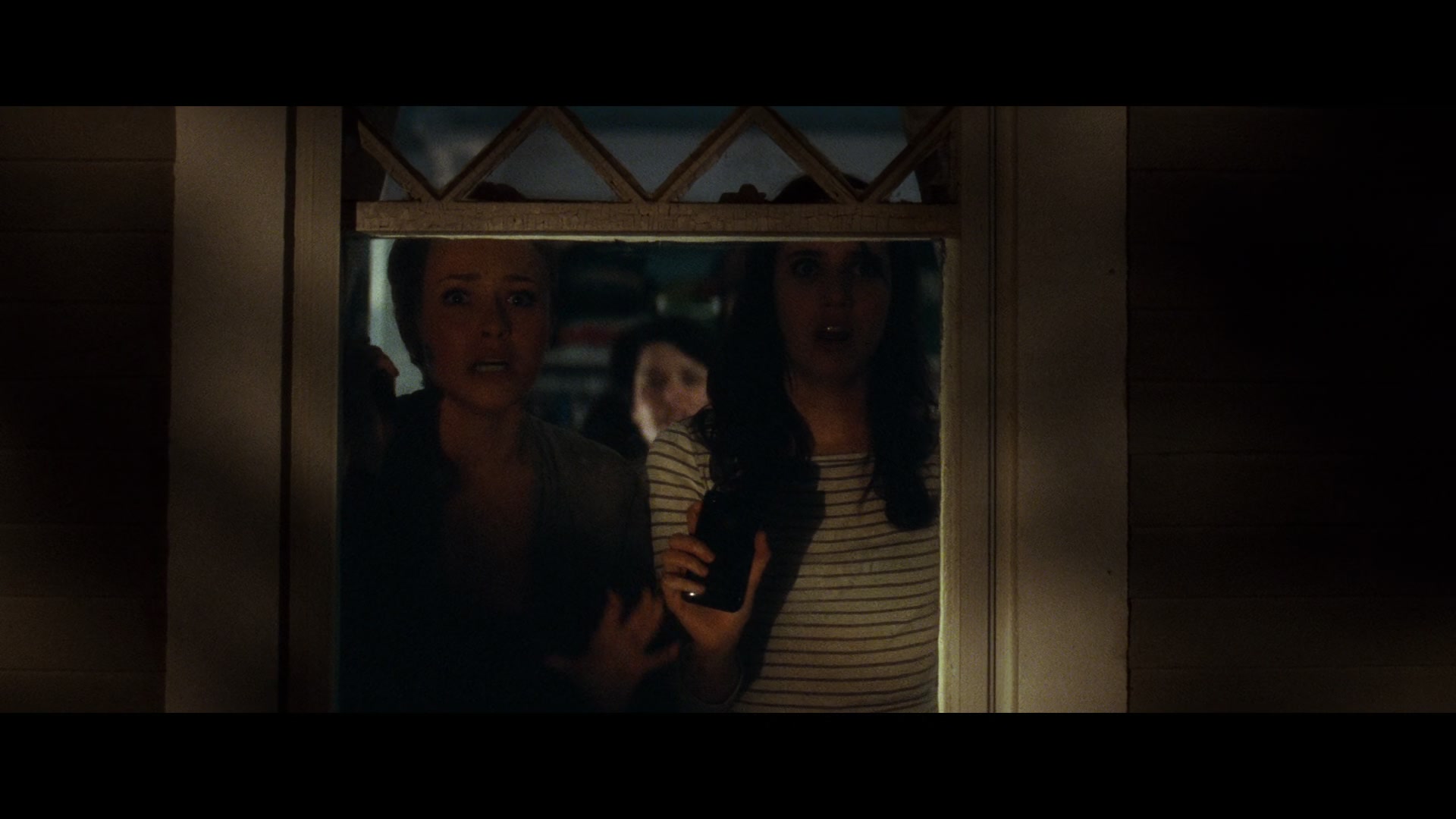 Scream_4_2011_1080p_05119~0.jpg