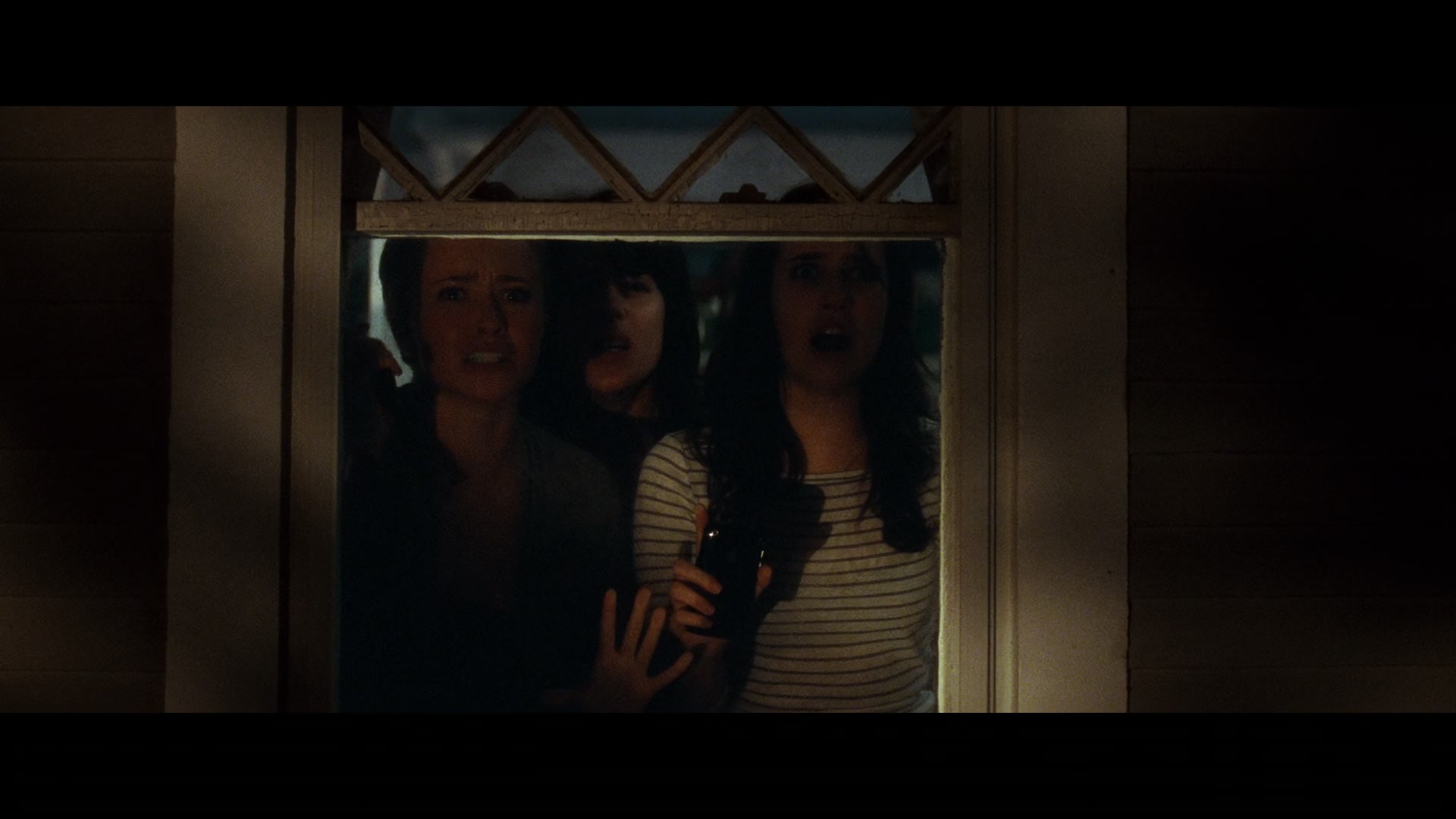 Scream_4_2011_1080p_05122~0.jpg Scream_4_2011_1080p_05122~0.jpg
