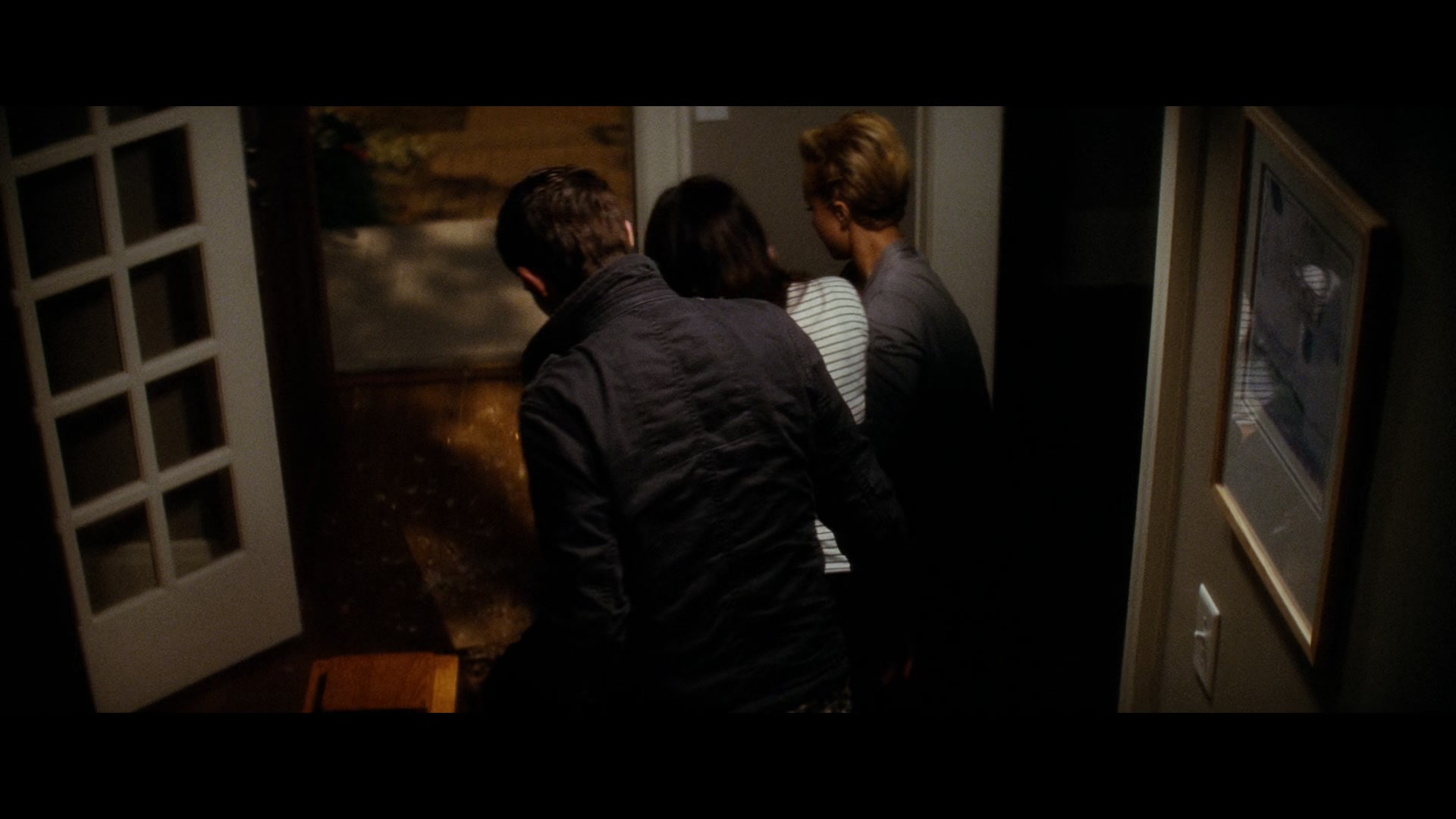 Scream_4_2011_1080p_05571~0.jpg