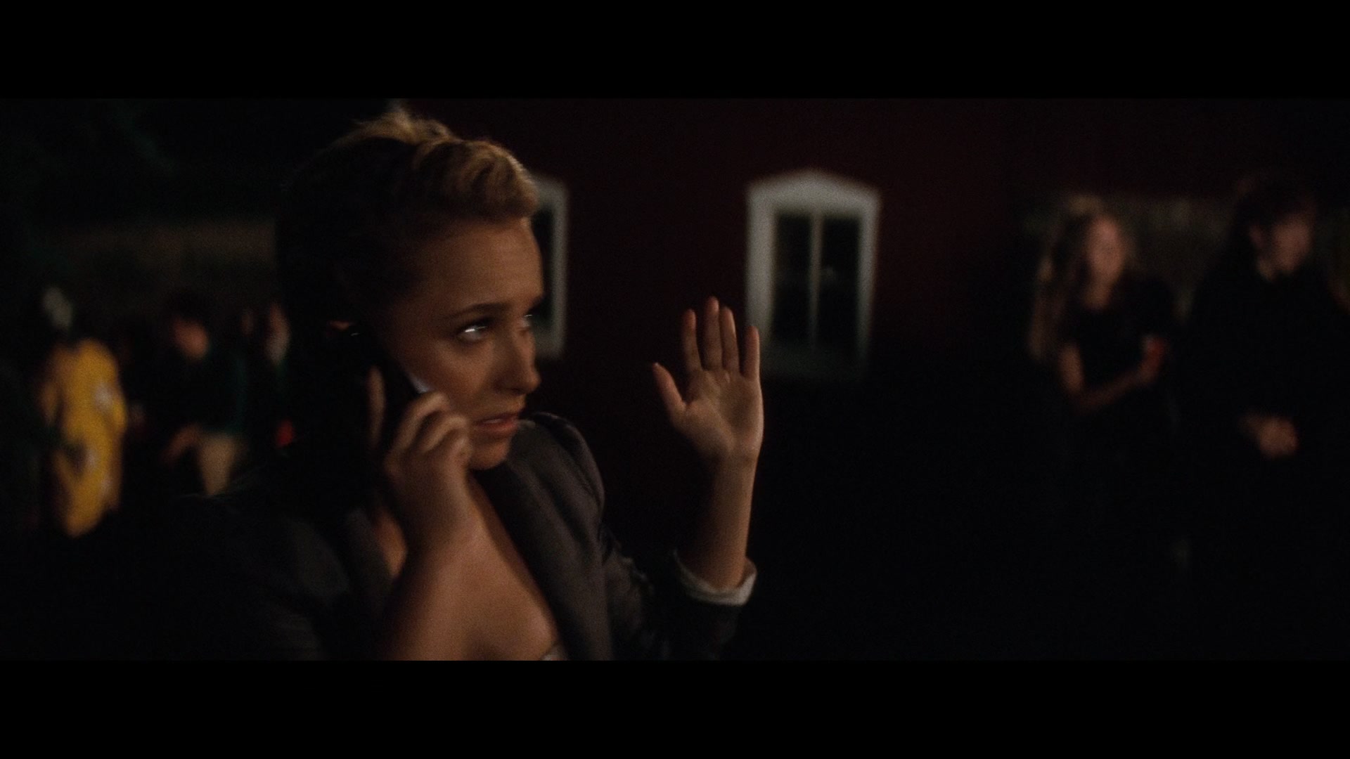 Scream_4_2011_1080p_07838~0.jpg Scream_4_2011_1080p_07838~0.jpg