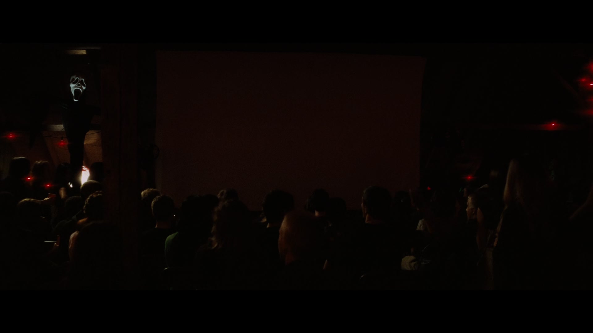 Scream_4_2011_1080p_08082.jpg Scream_4_2011_1080p_08082.jpg