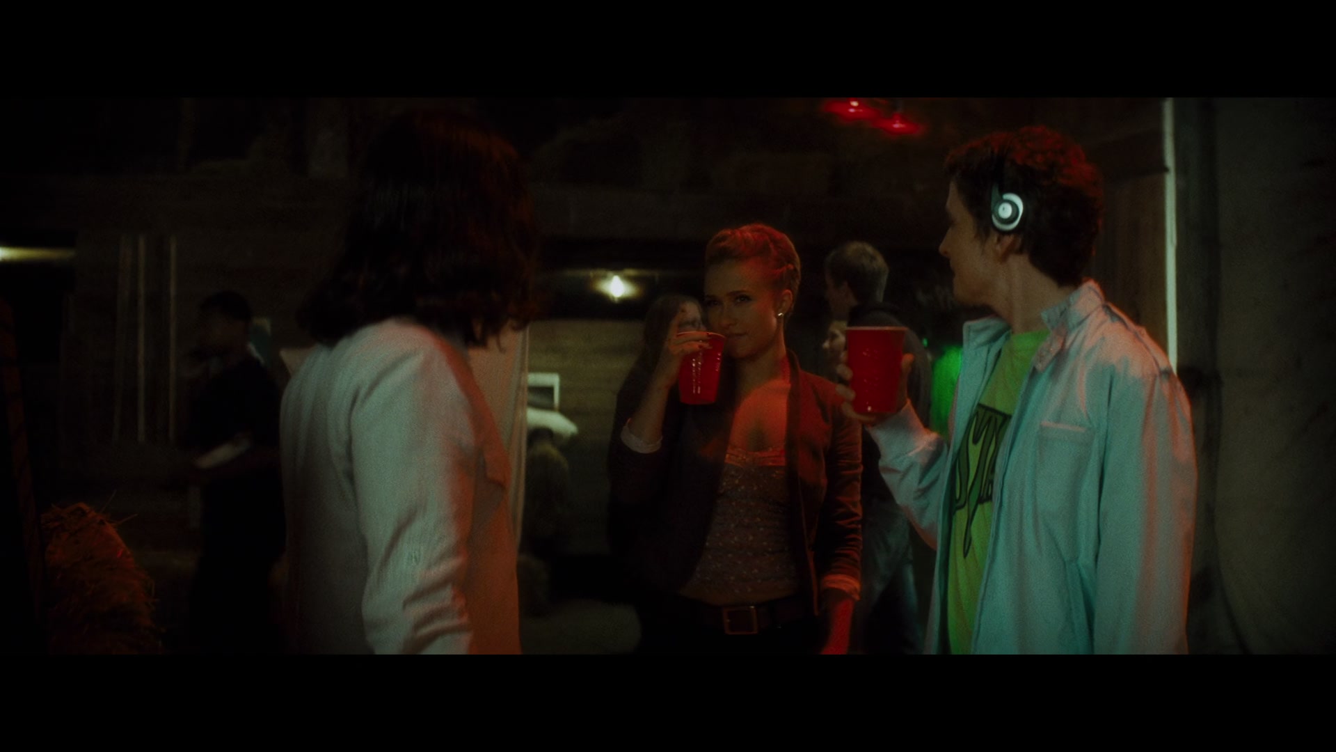 Scream_4_2011_1080p_08509~0.jpg Scream_4_2011_1080p_08509~0.jpg