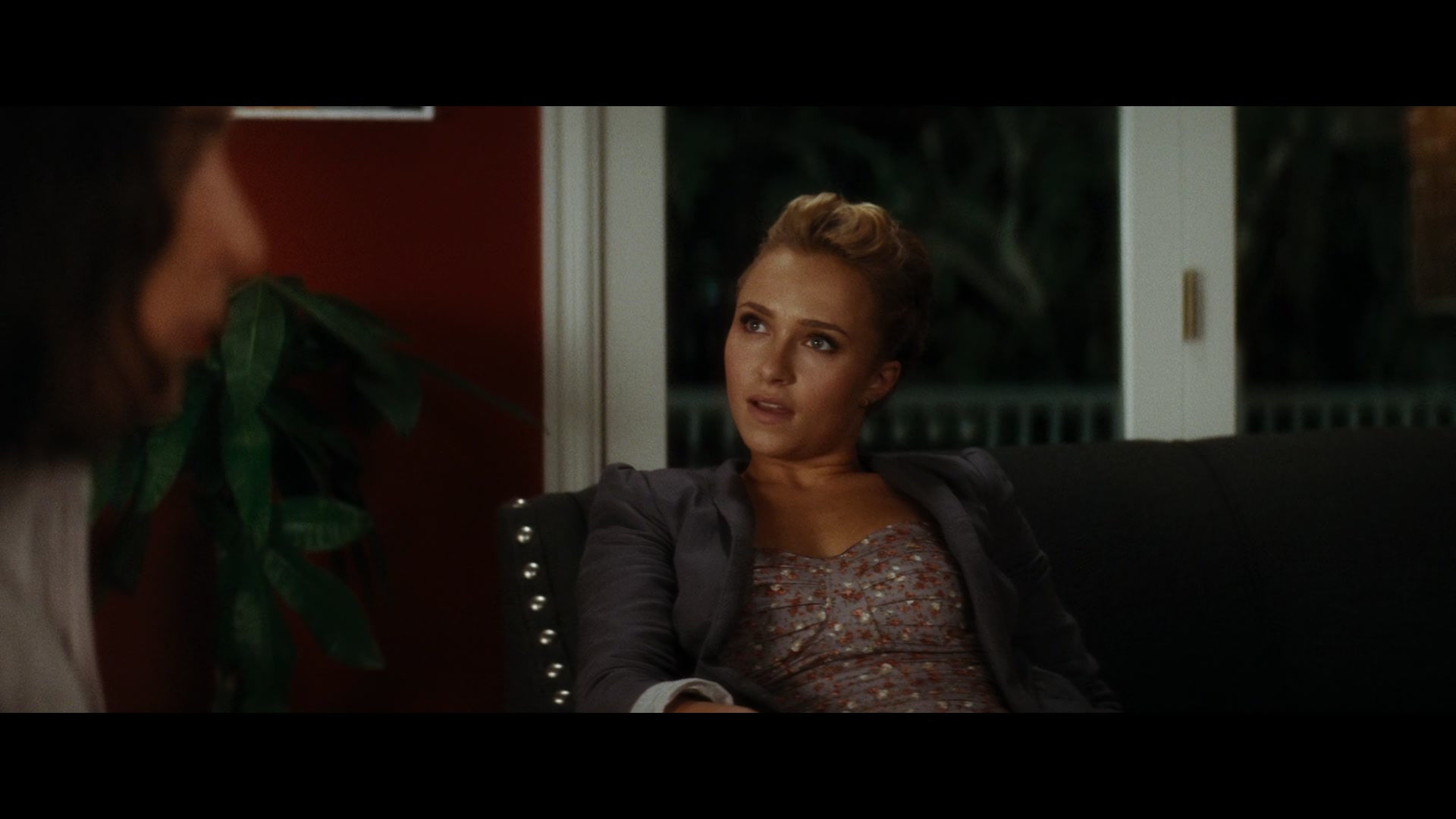 Scream_4_2011_1080p_11057~0.jpg